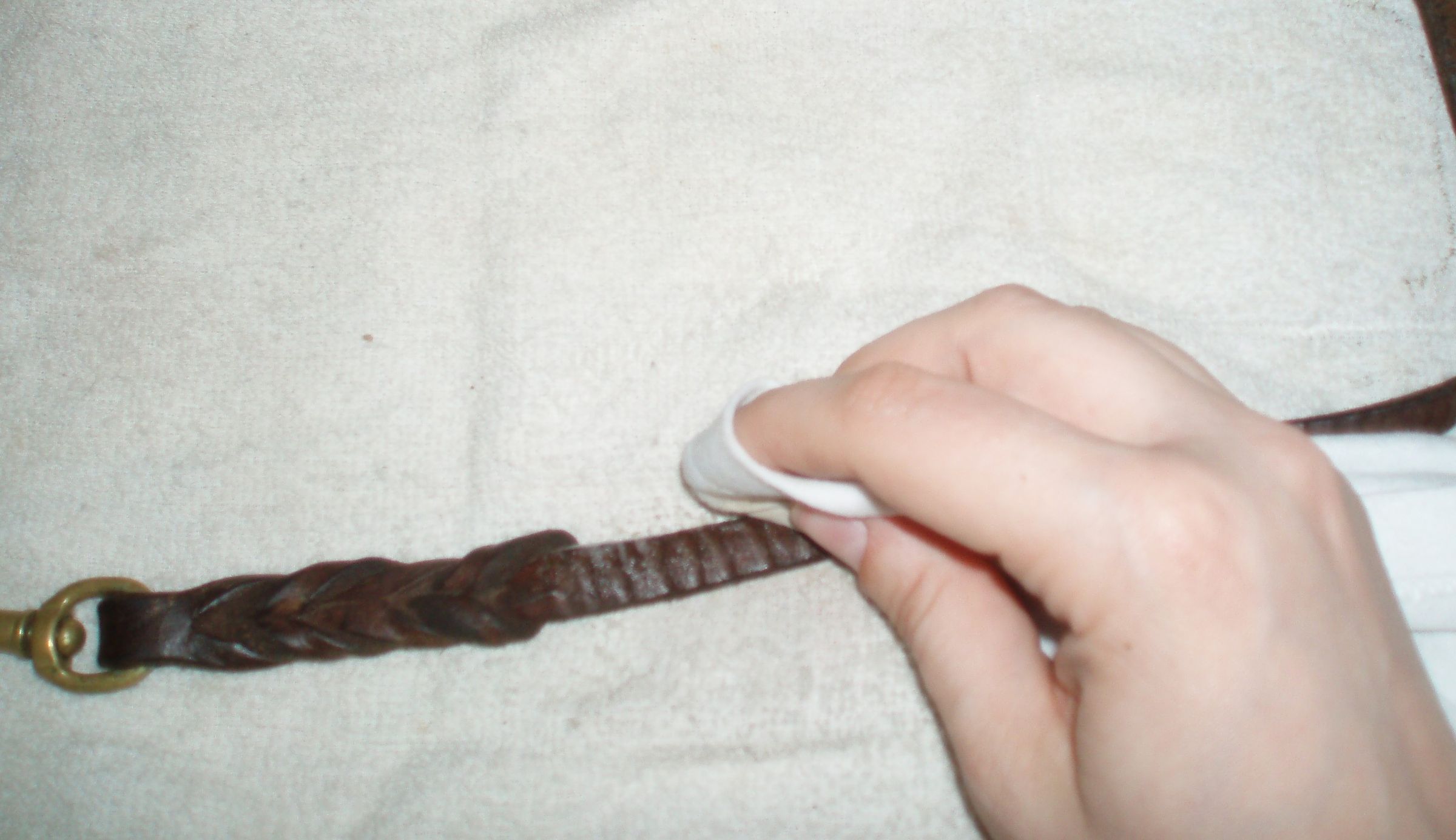 How to Clean Leather 5 Steps Instructables