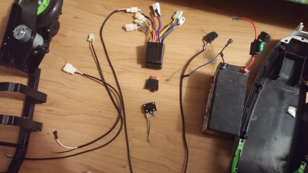Easy Guide to Repair 6 and 12 Volt Electric Ride on Toys : 17 Steps