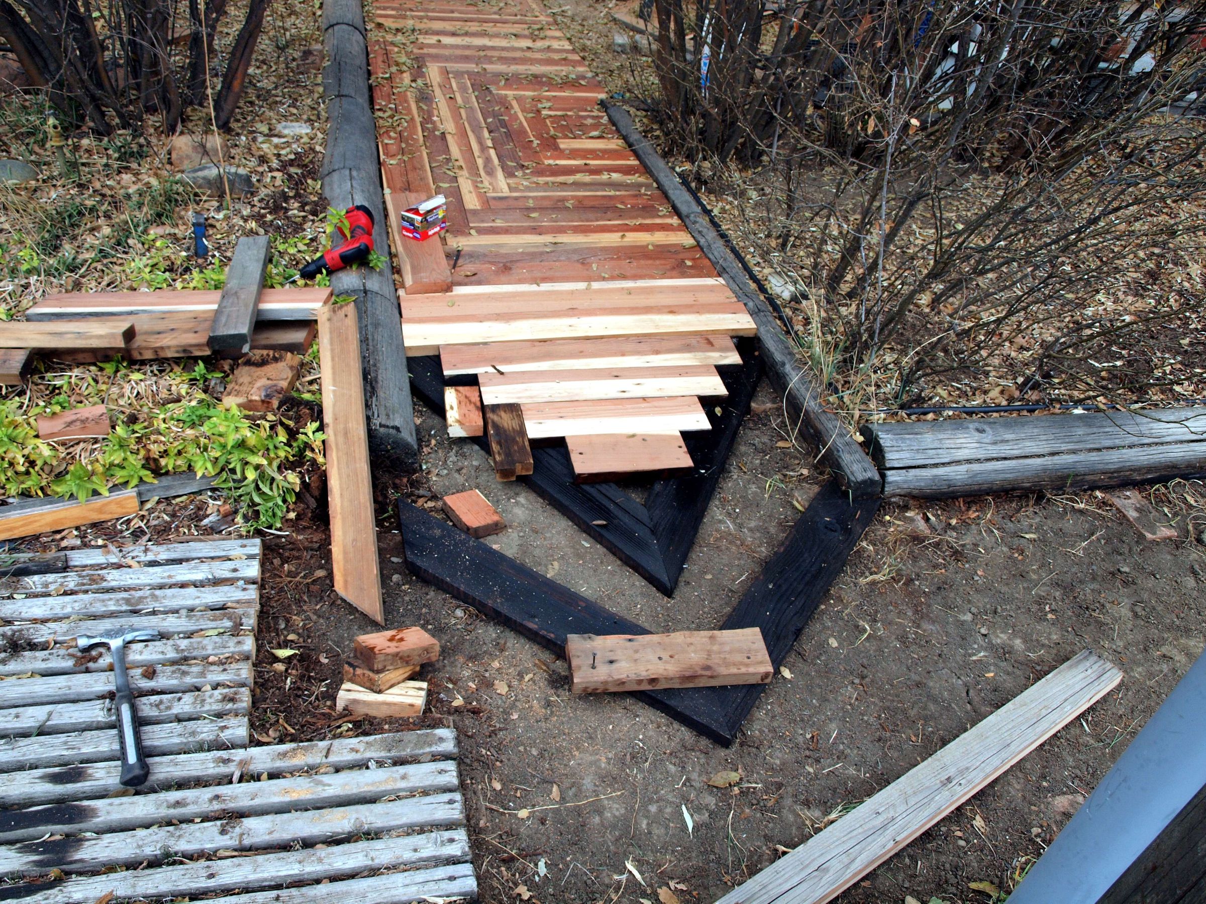 How to Build an Awesome Sidewalk With Recycled Lumber for Only 50.00