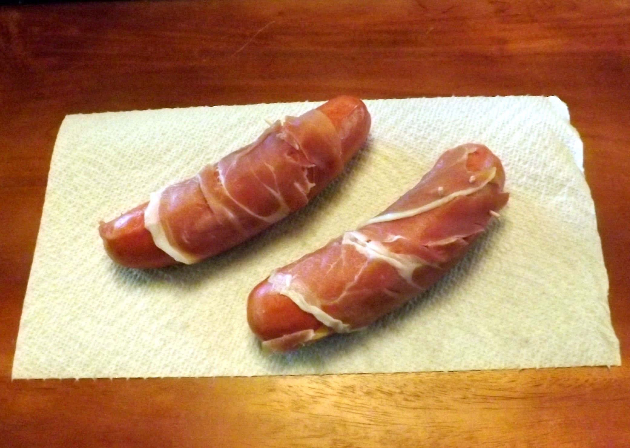 BACON WRAPPED BULL DOGS IN a BLANKET : 3 Steps (with Pictures) -  Instructables