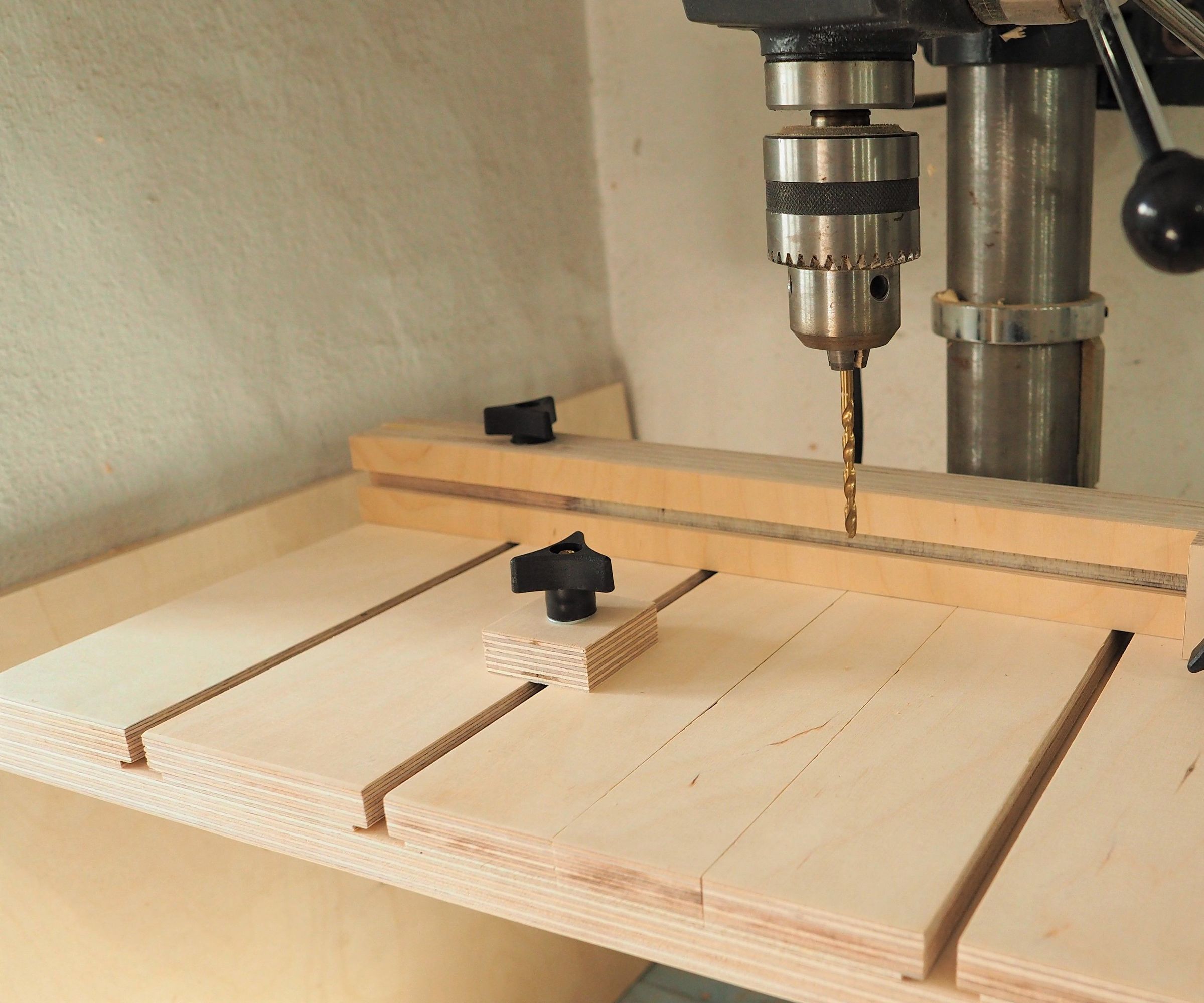 Drill Press Table : 7 Steps (with 