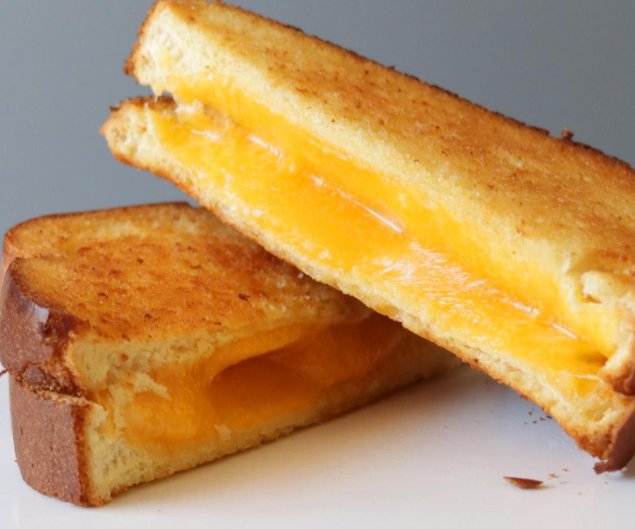 How to Make Grilled Cheese in an Air Fryer 5 Steps (with Pictures