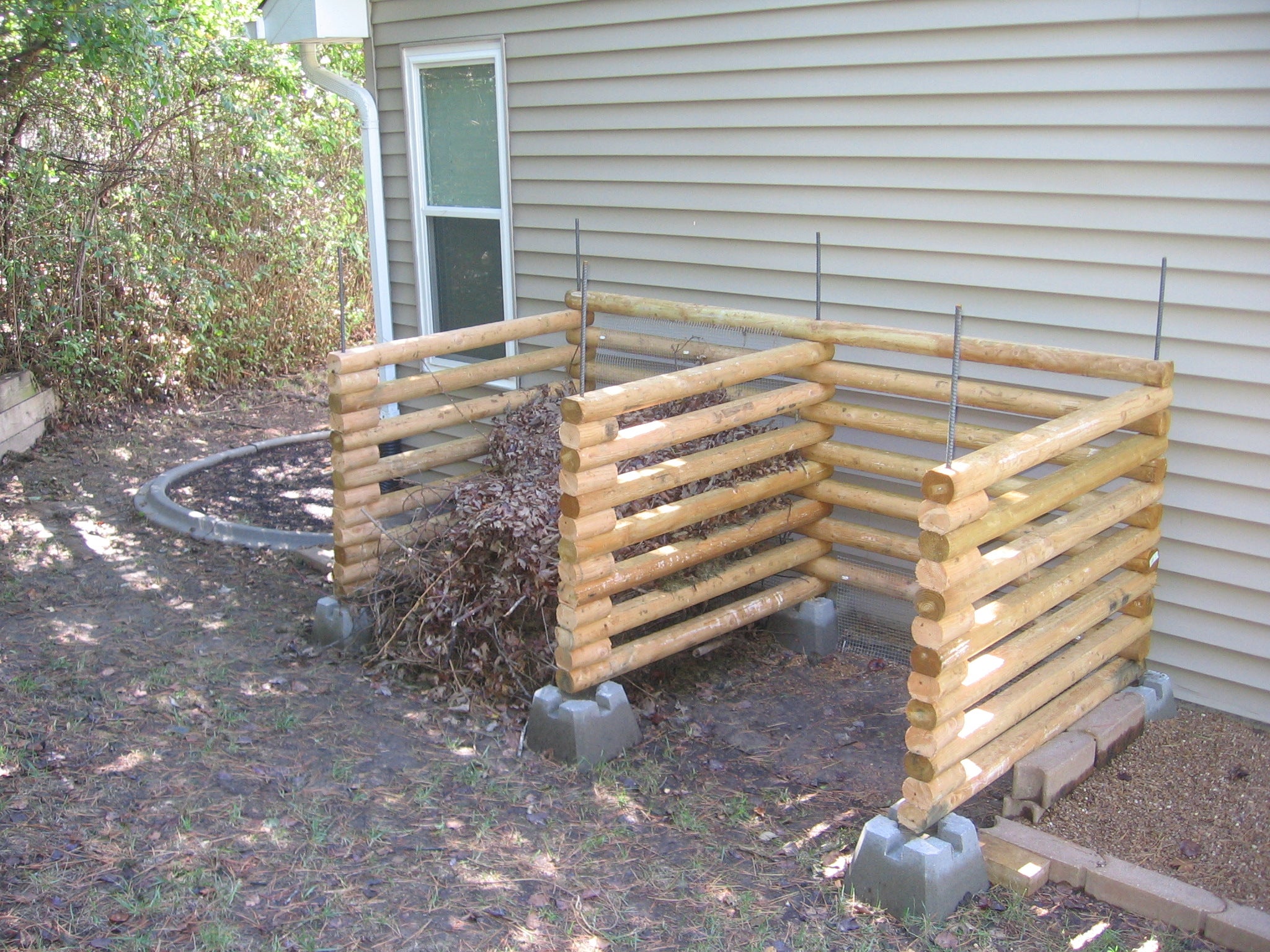 2 Bin Compost Corral 7 Steps (with Pictures) Instructables