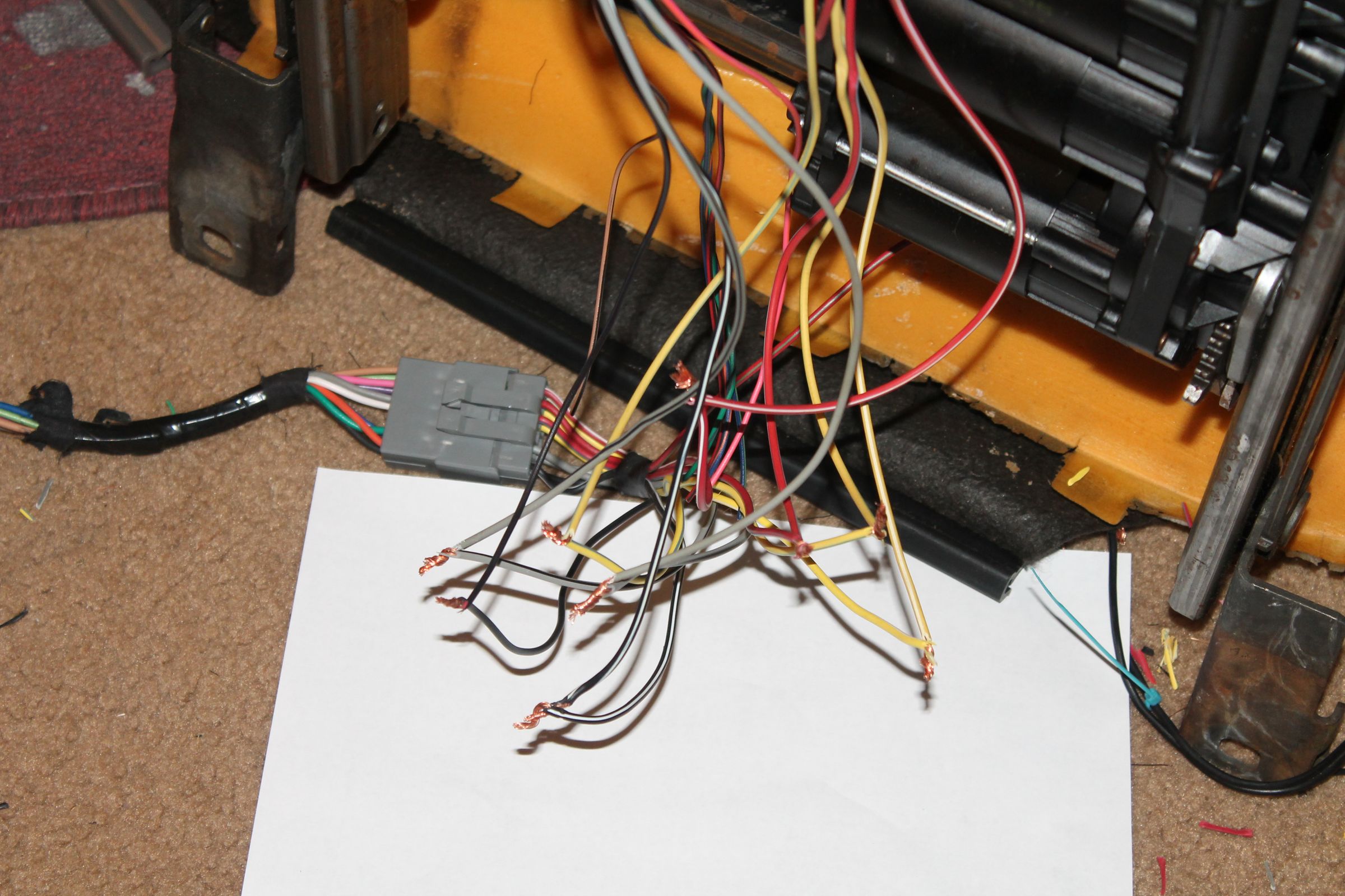 RetroFitting Power Seats Into a Crown Victoria P71 9 Steps