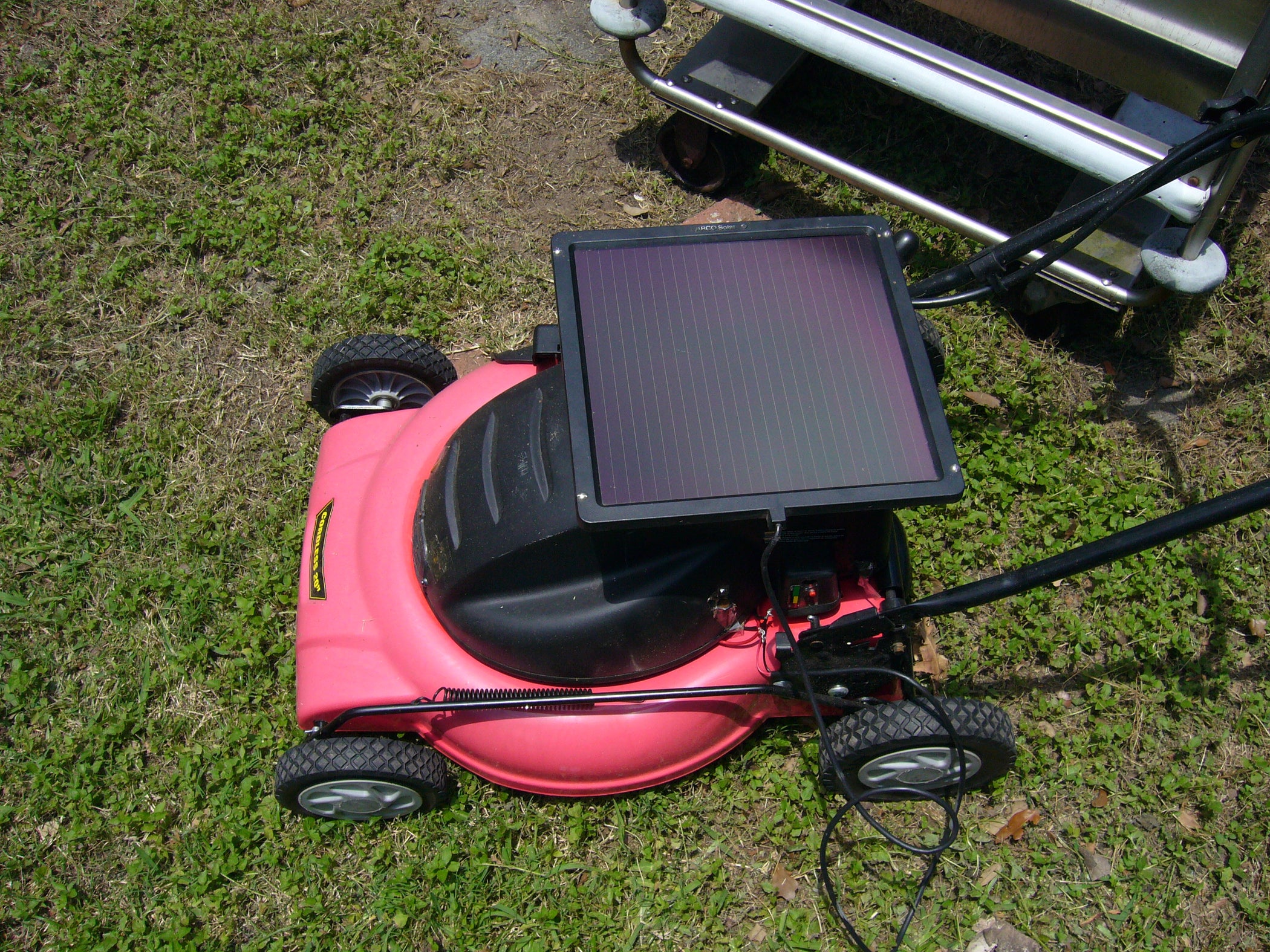 Solar Lawn Mower : 5 Steps (with Pictures) - Instructables