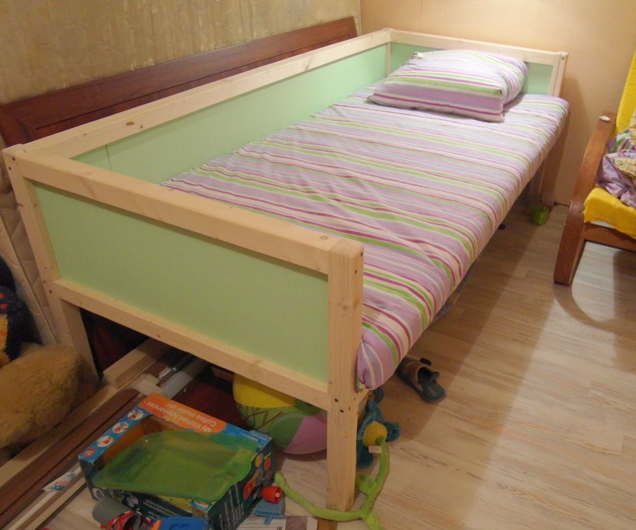 Cot (or Bed) 6 Steps Instructables