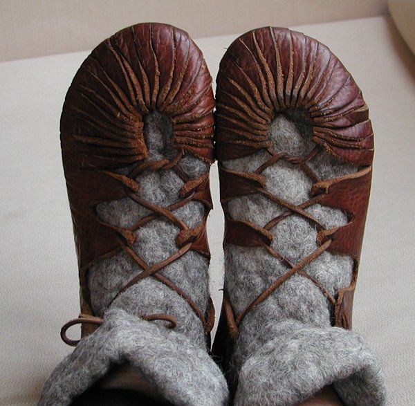 Iron Age Shoes (previous 'viking Shoes') 24 Steps (with Pictures