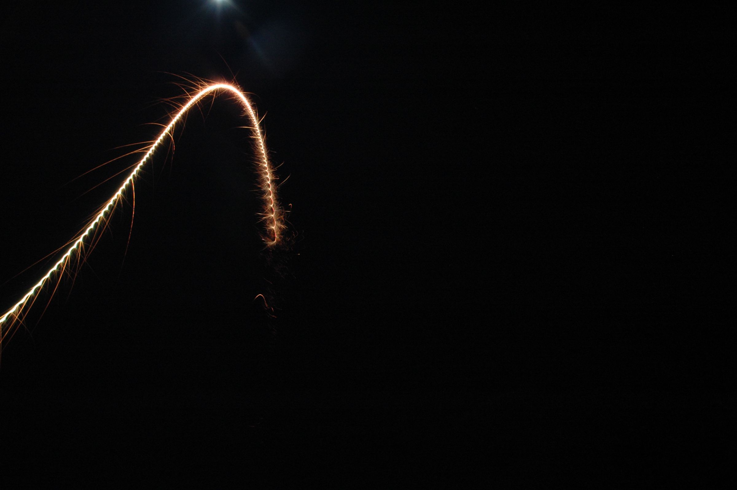 DIY guide for Poor-man's Aerial Firework Show with step-by-step instructions