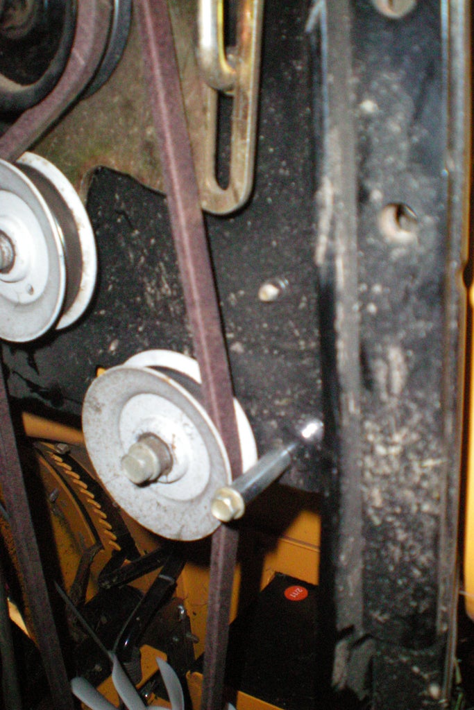Transmission Belt / Fan Replacement Cub Cadet LTX1045 : 9 ...