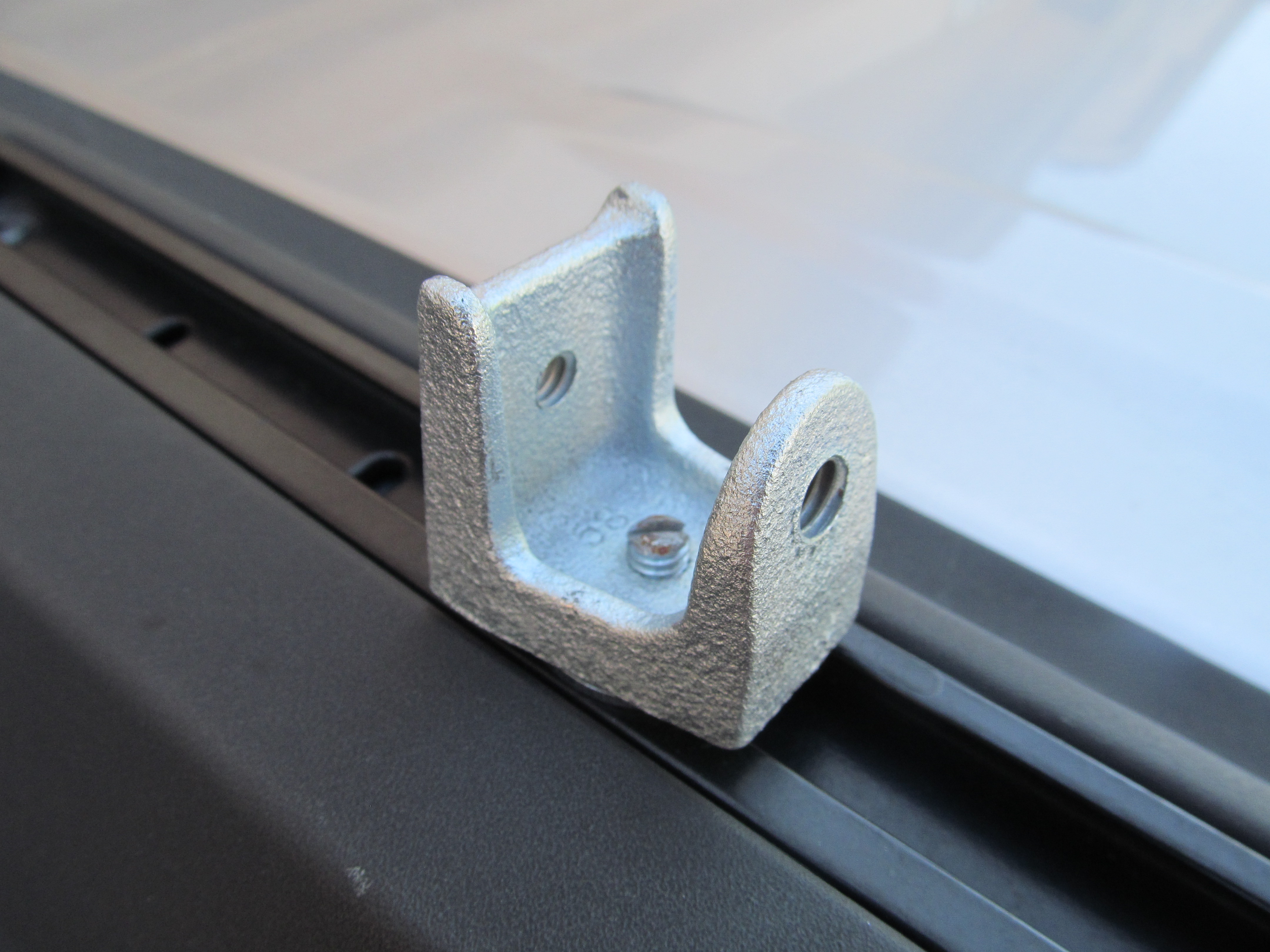 DIY Roof Rack Cross Bars 5 Steps (with Pictures) Instructables