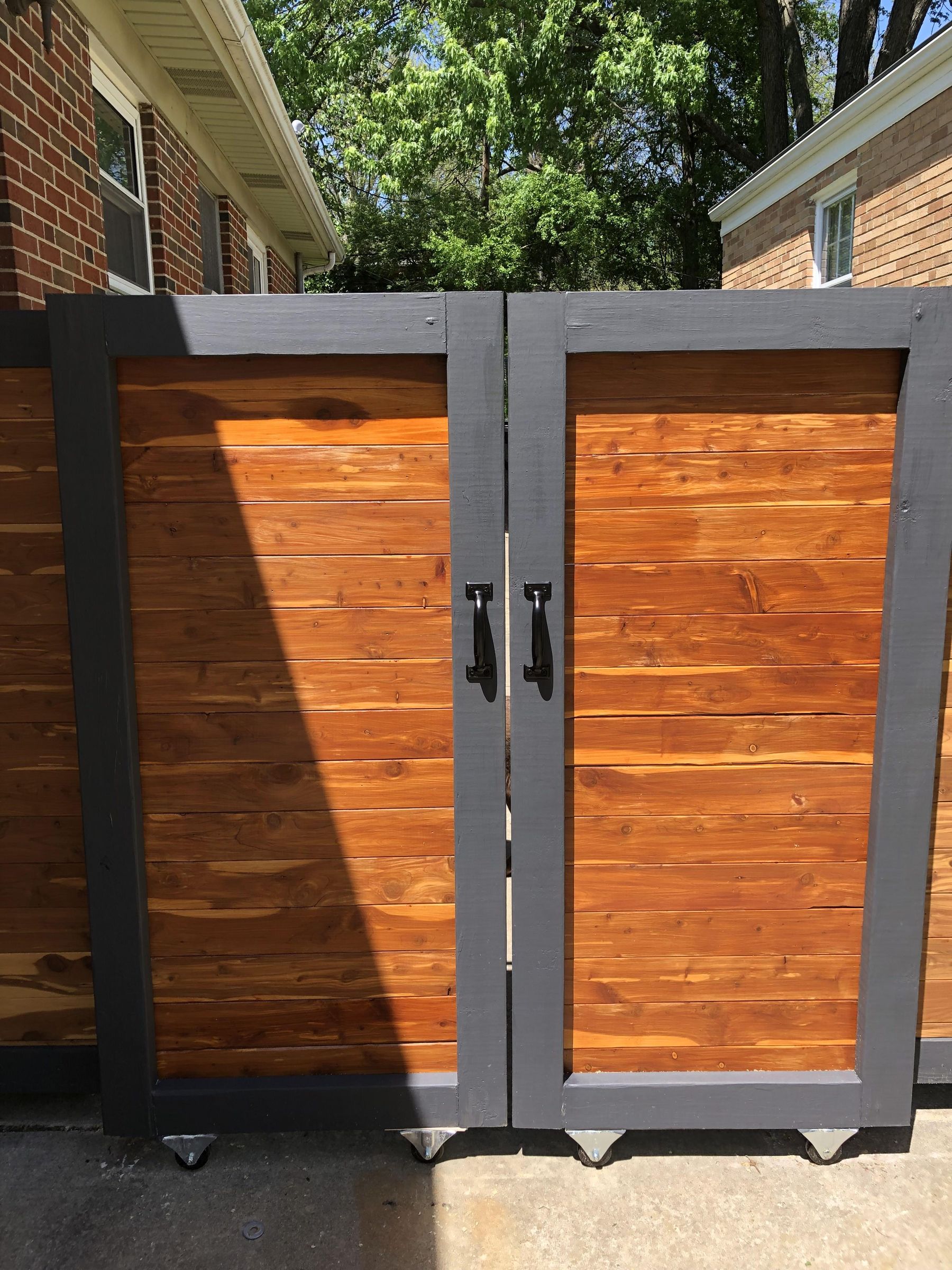 Modern Double Sliding Gate 11 Steps (with Pictures) Instructables