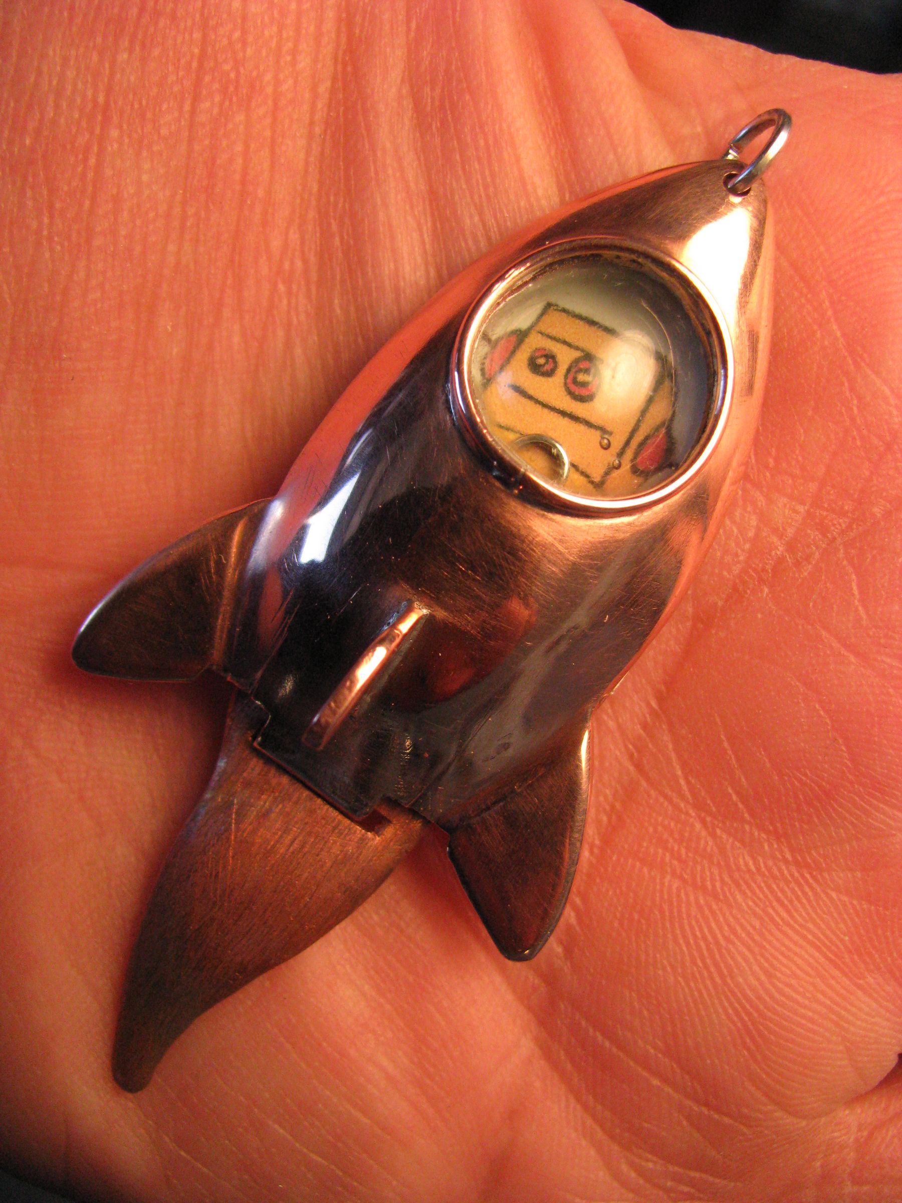 21 Uses for a Wire Coat Hanger 21 Steps (with Pictures) Instructables