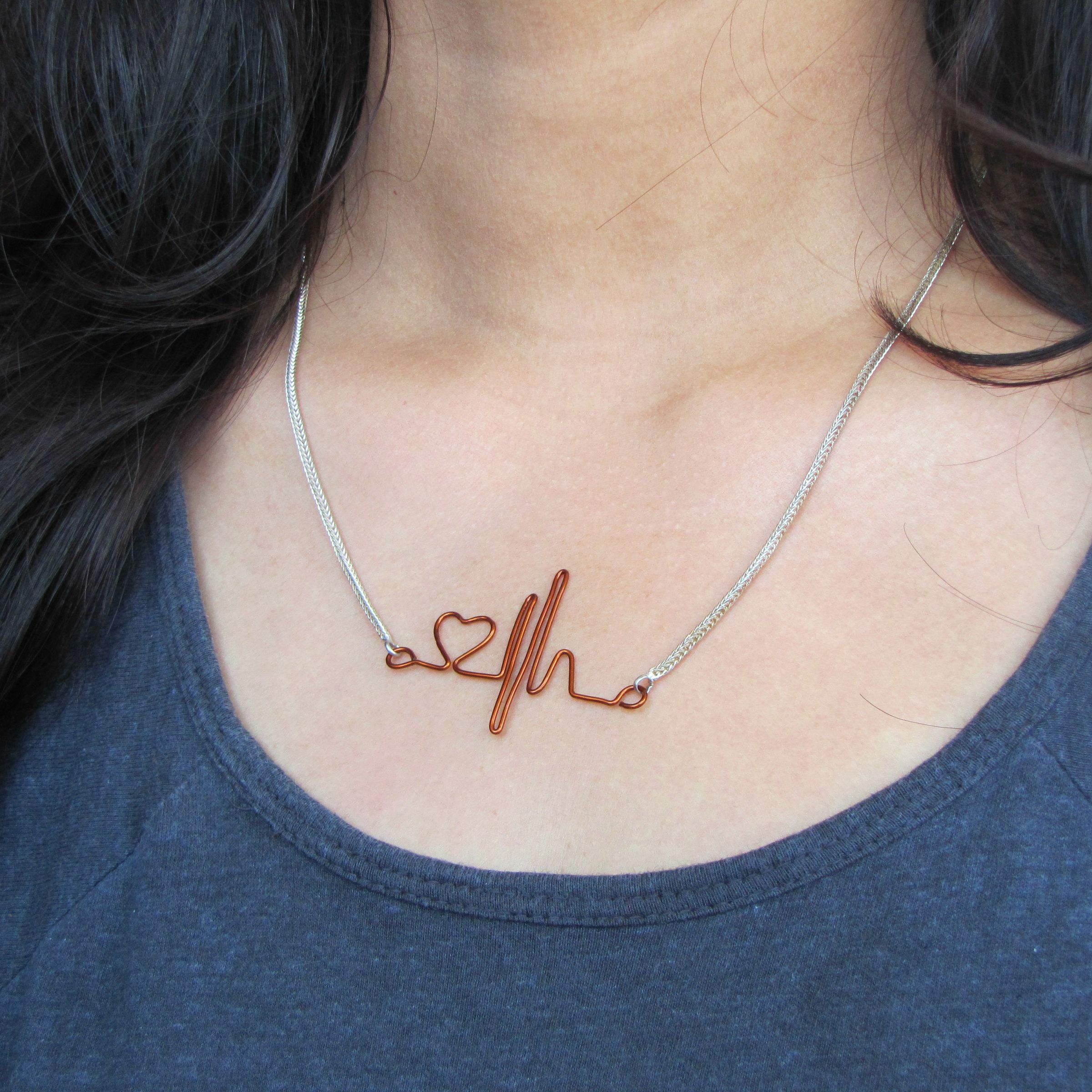 Heartbeat Necklace for Your Valentine 6 Steps (with Pictures