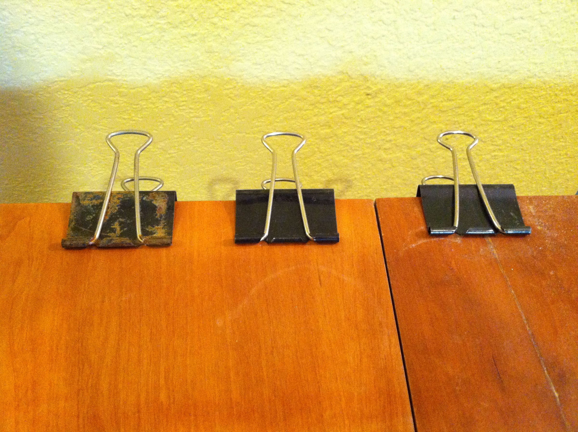Desk Cord Management Using Binder Clips 4 Steps Instructables