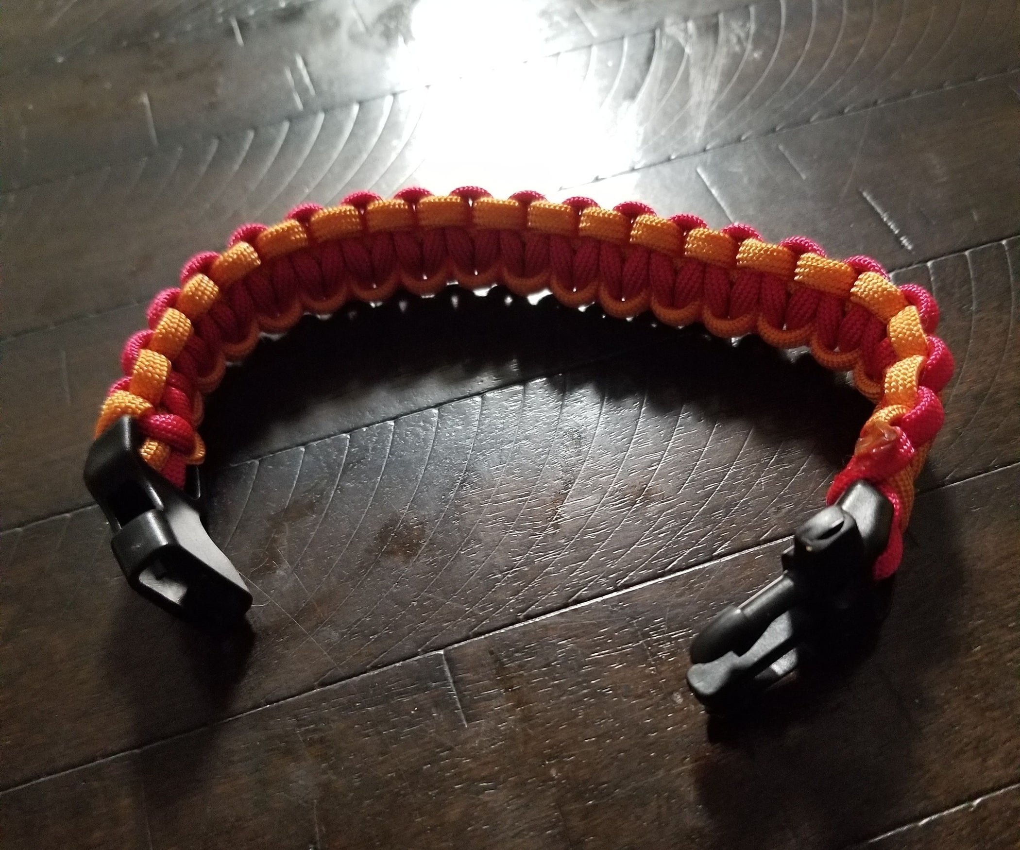 Diy Paracord Survival Bracelet 7 Steps Instructables