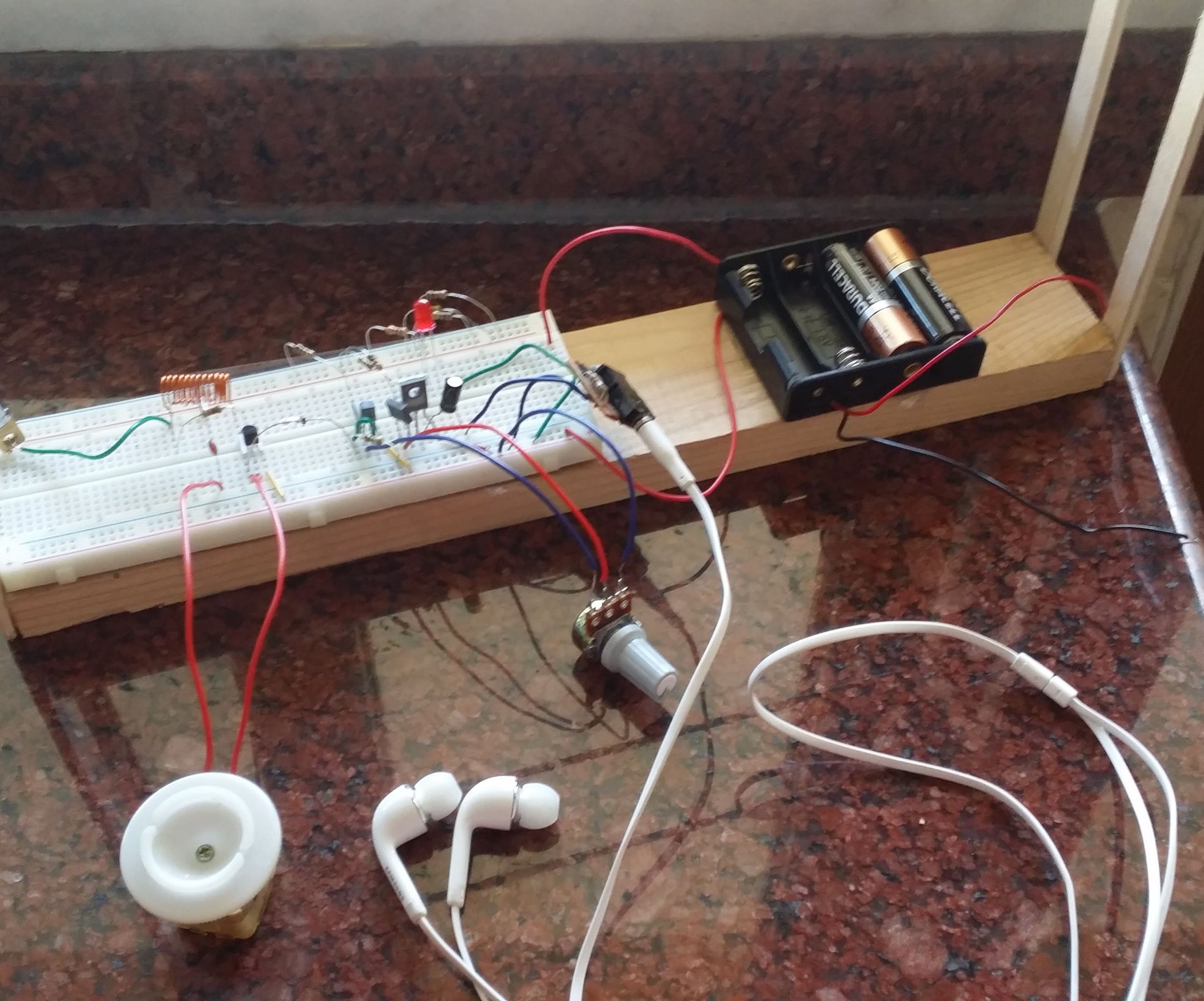 Simple FM Radio (sure Works!) 6 Steps (with Pictures) Instructables