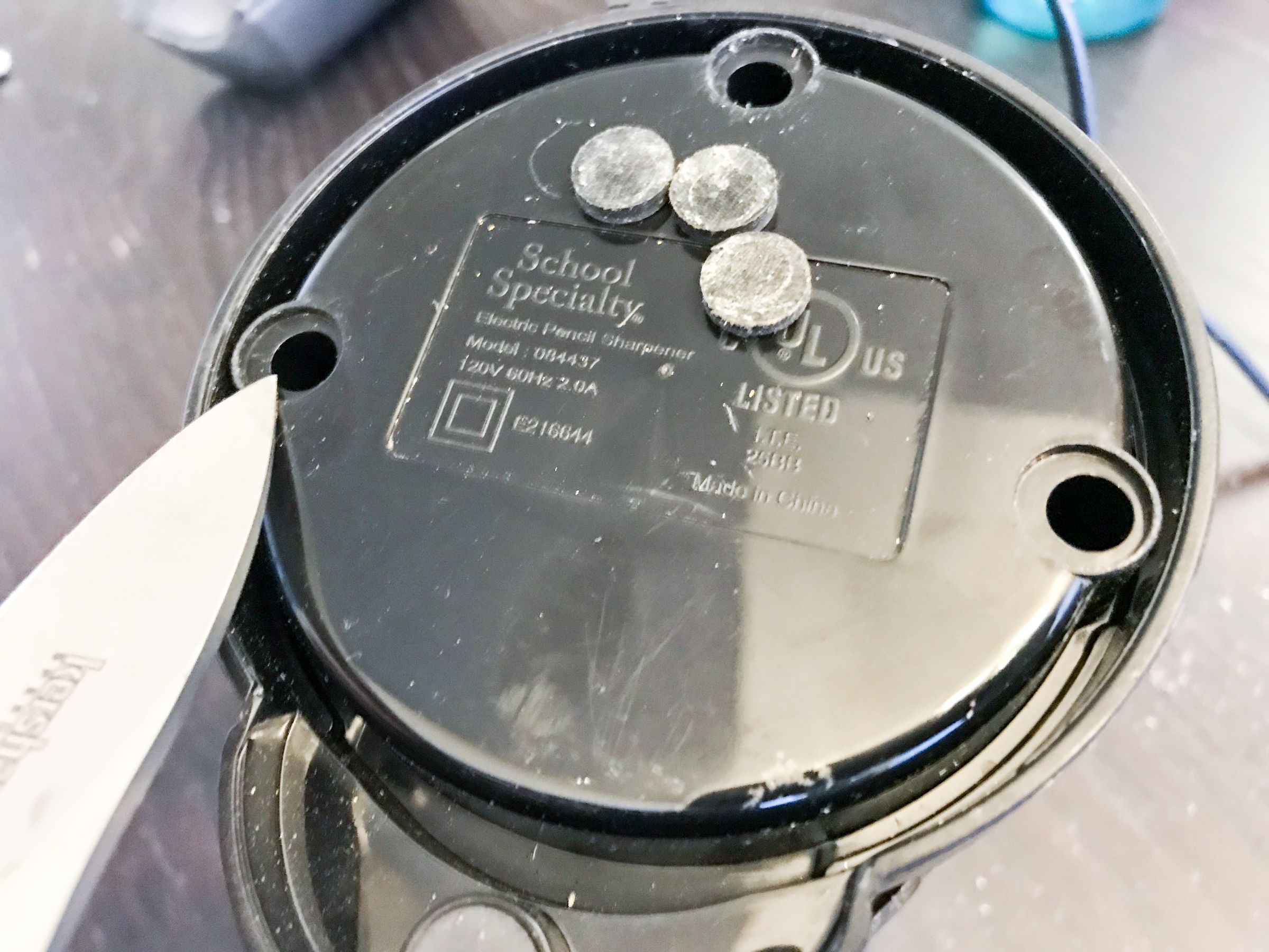 How to Fix a Jammed Electric Pencil Sharpener 5 Steps Instructables