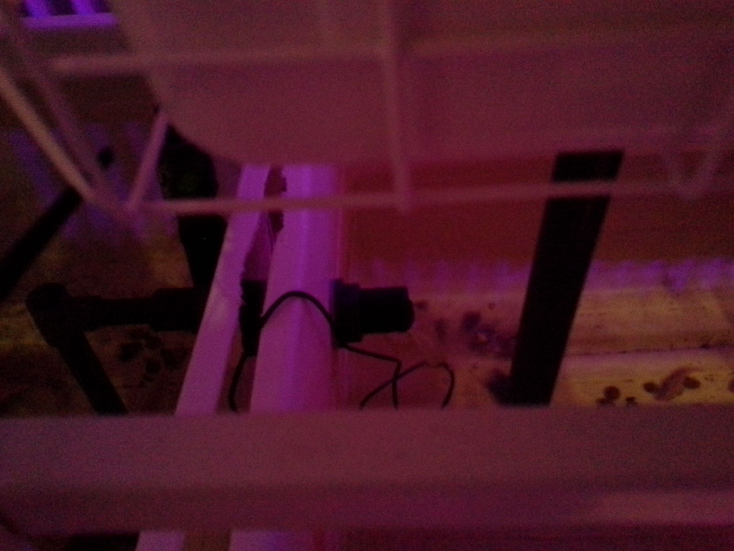 indoor mini aquaponics system ikea-hack : 5 steps with