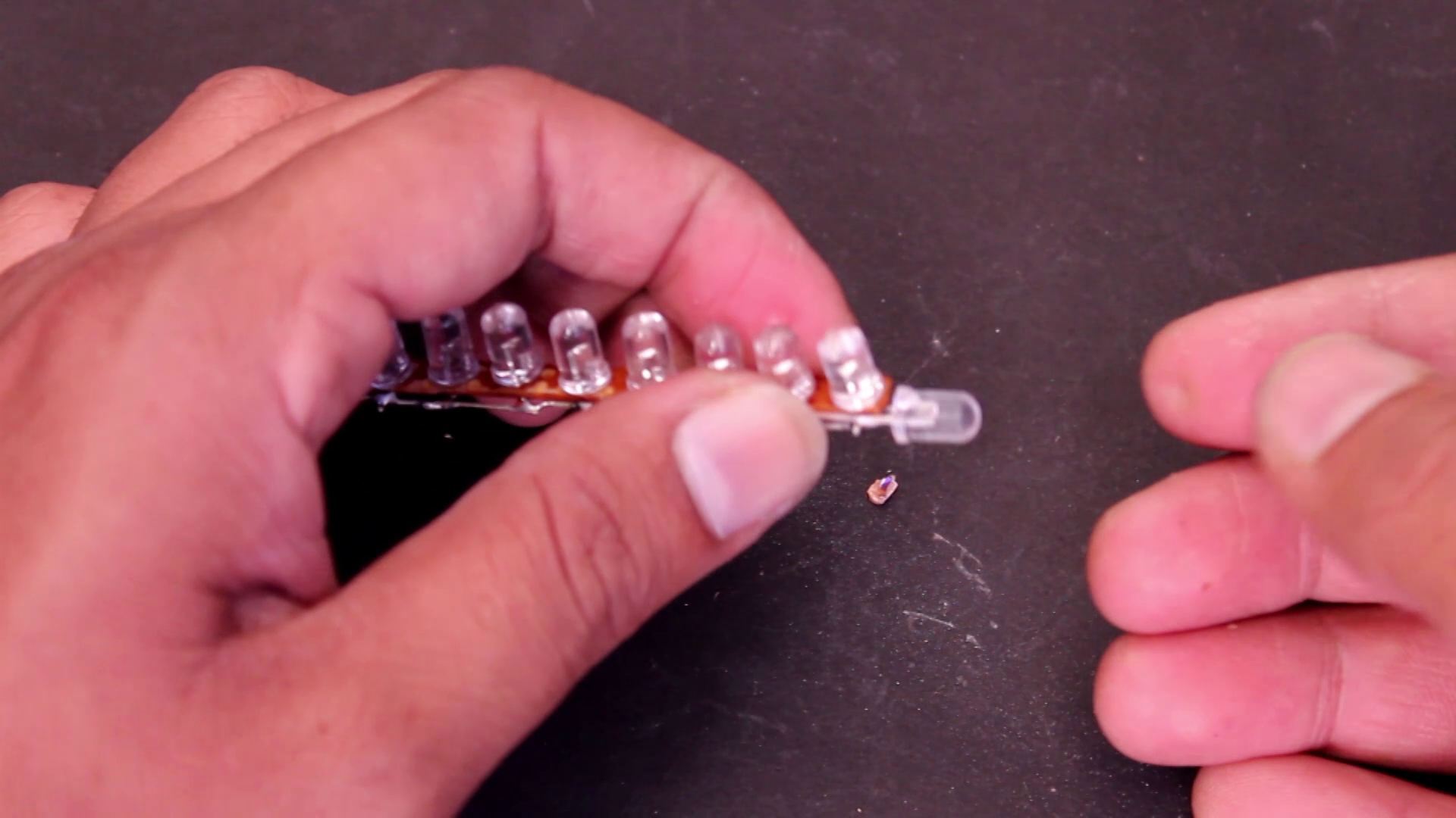 Make Rotating Christmas Tree Light Using LED's and Toy Motor 7 Steps