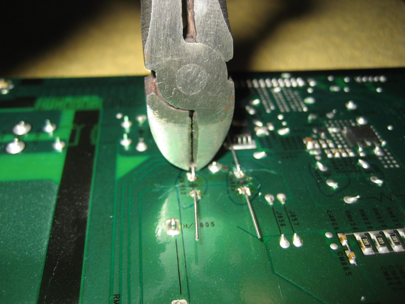 How to Fix a TV That Won't Turn On 23 Steps Instructables