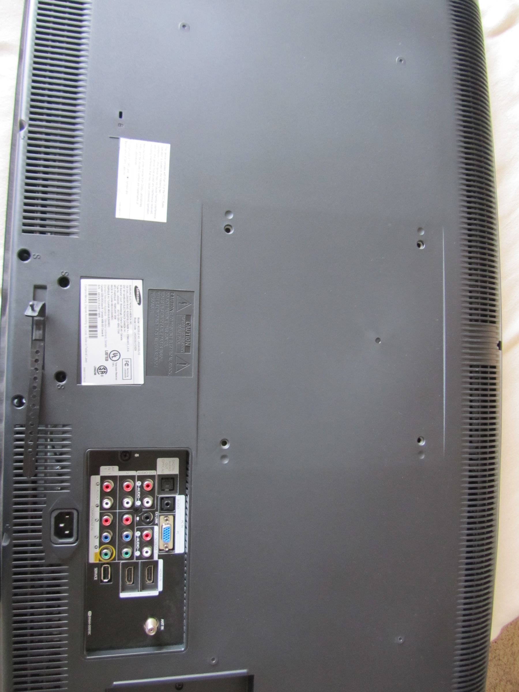 How to Wall Mount a Television (using a Cheetah Mount) 8 Steps (with