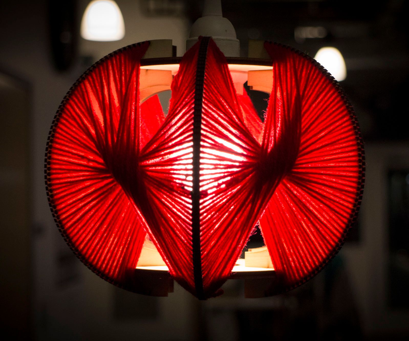 Parabolic String Lamp