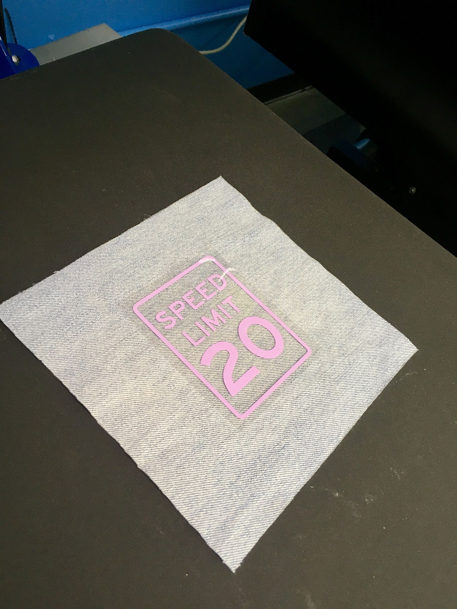 How to Prepare & Apply Heat Transfer Vinyl to Fabric 9 Steps (with