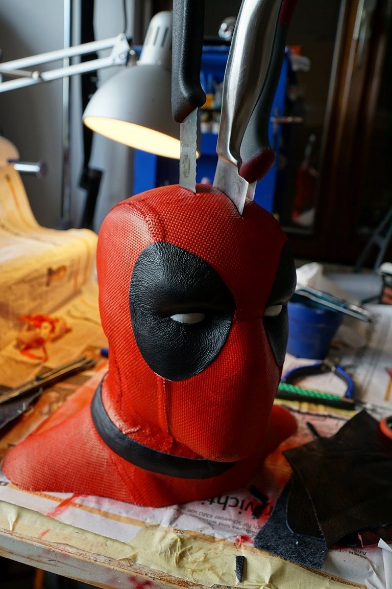 Deadpool Knife Block