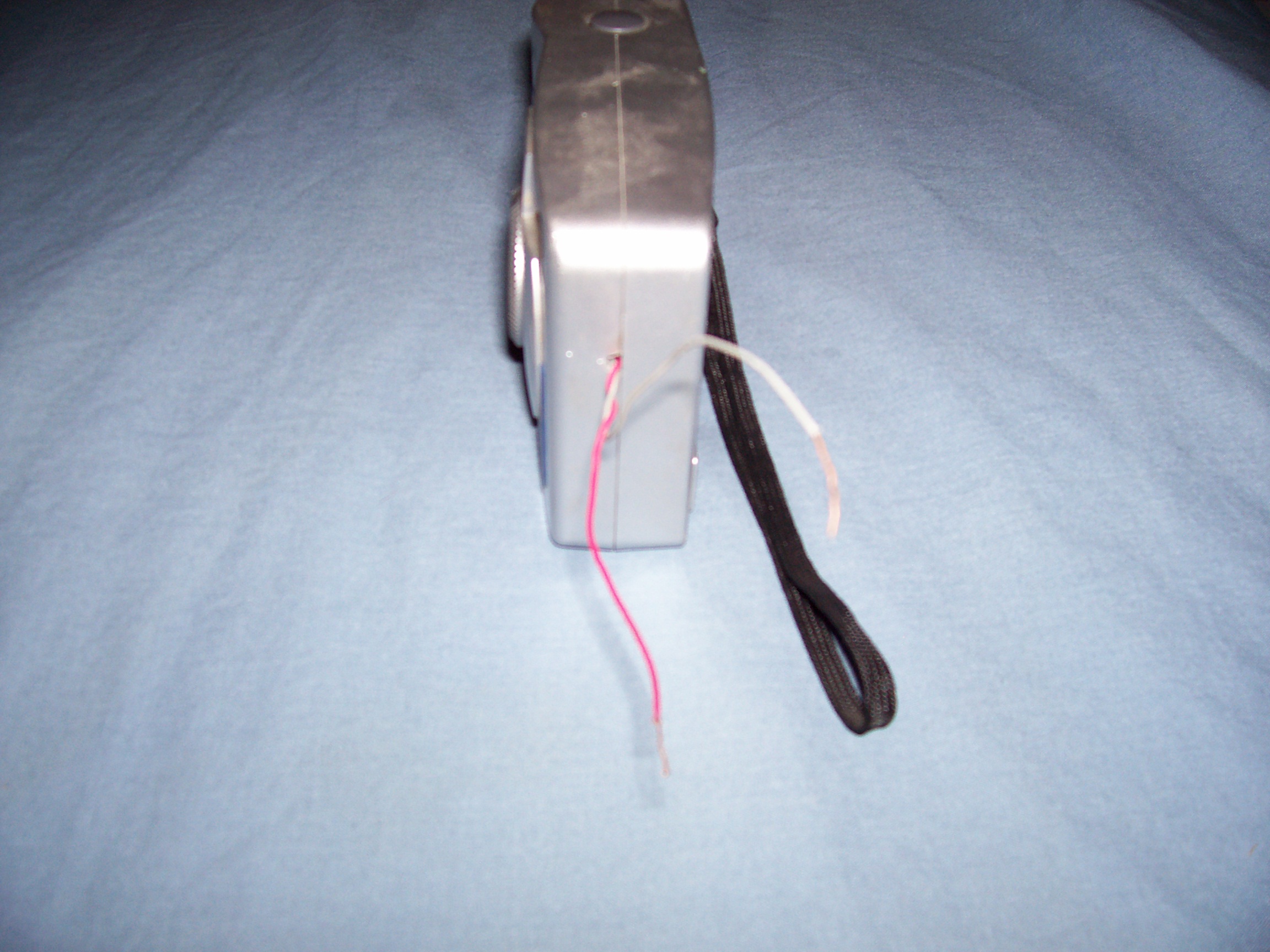 Camera Flash Capacitor HACK (old But Still Works) 3 Steps Instructables