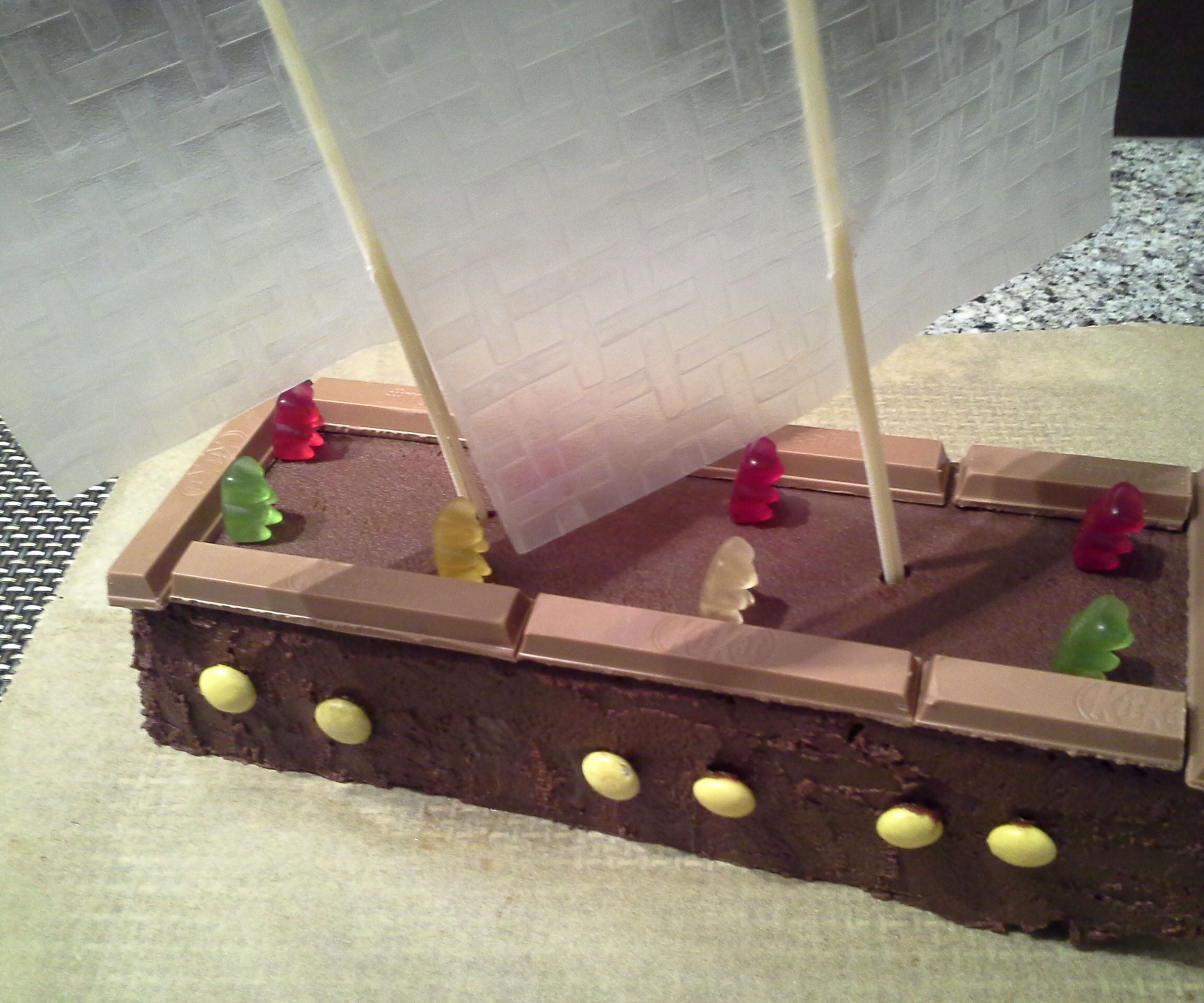 DIY guide for Flying Dutchman cake with step-by-step instructions