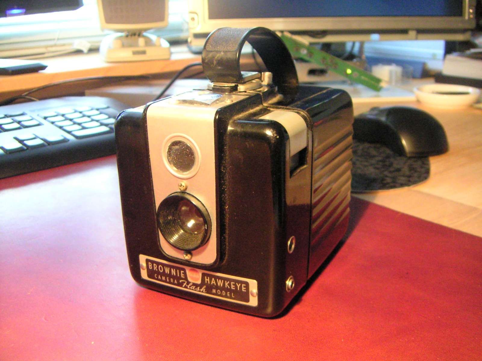 cam in a Hawkeye Brownie Camera 3 Steps (with Pictures
