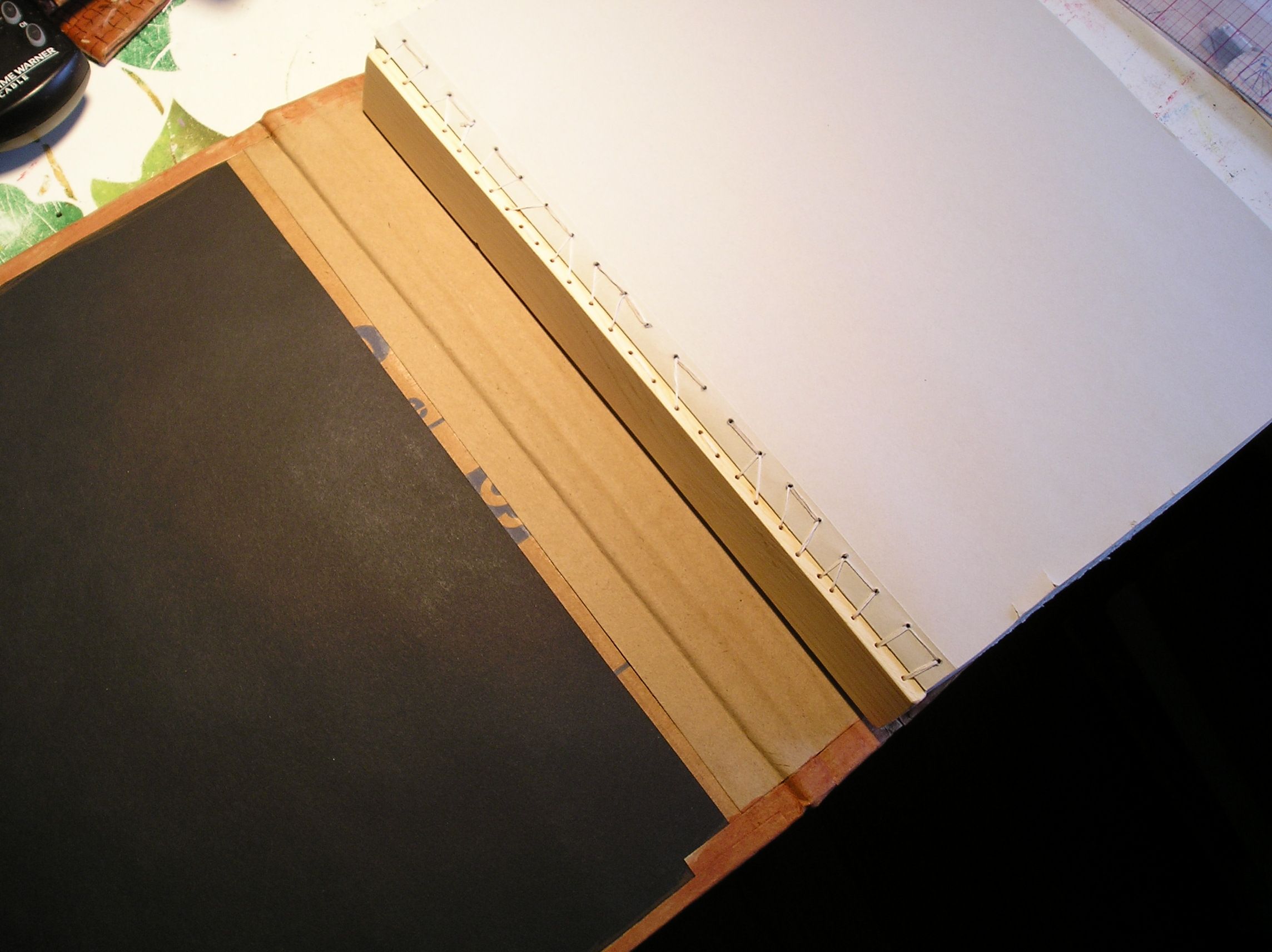 Binding the Whole Ream Cardboard Covered Sketchbook 12 Steps (with