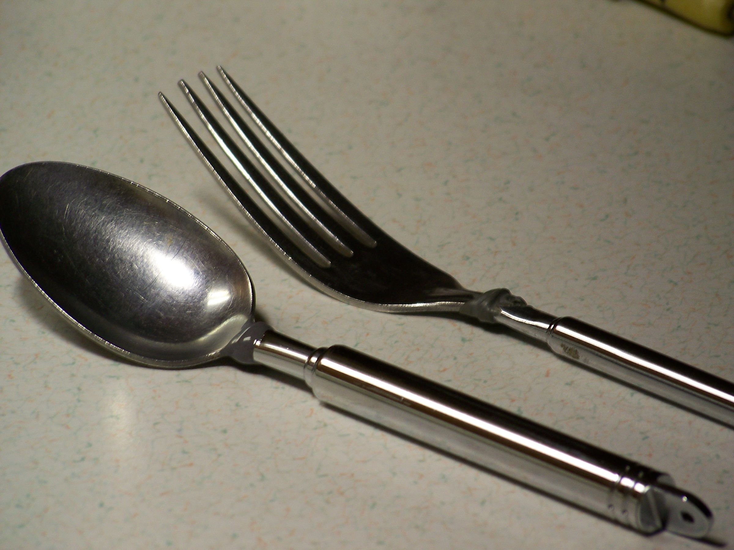 17 Unusual Uses for Spoons Instructables