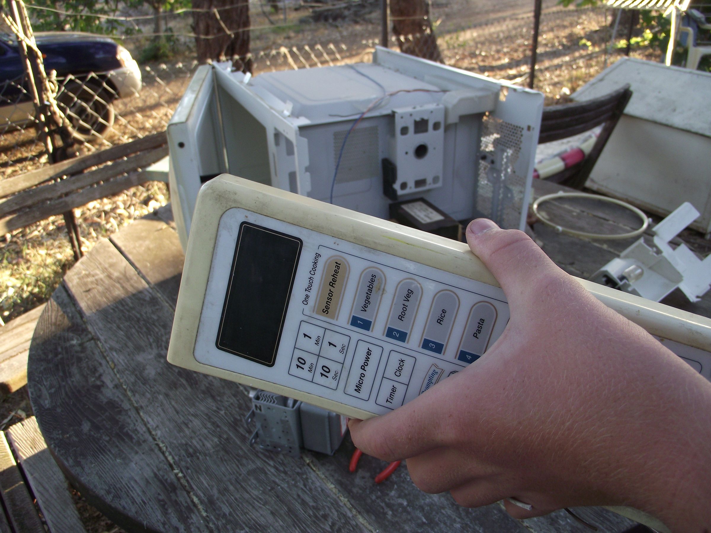 Taking Apart a Microwave 11 Steps Instructables