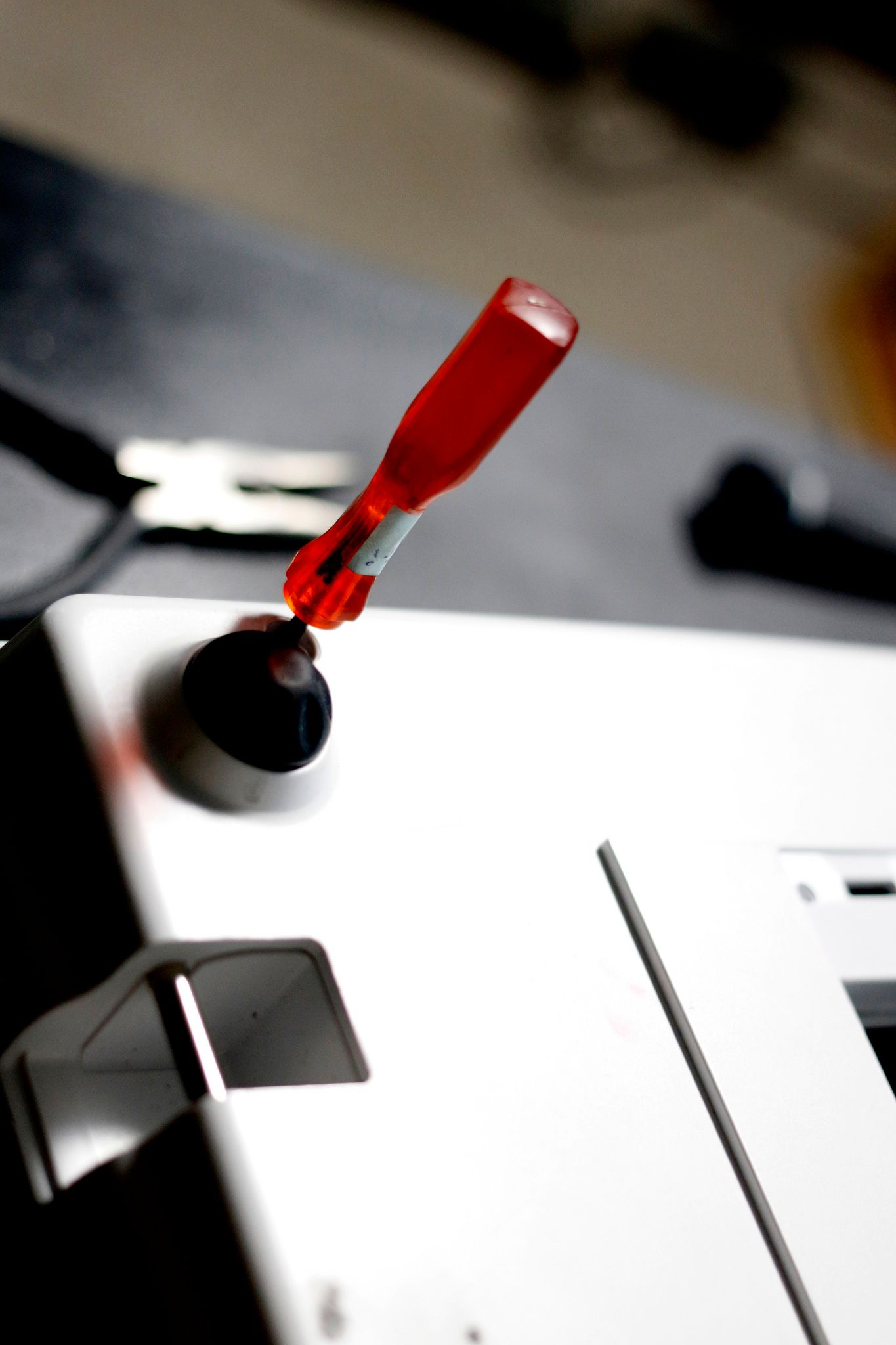 Amplify the Light > Projector Hack 13 Steps (with Pictures