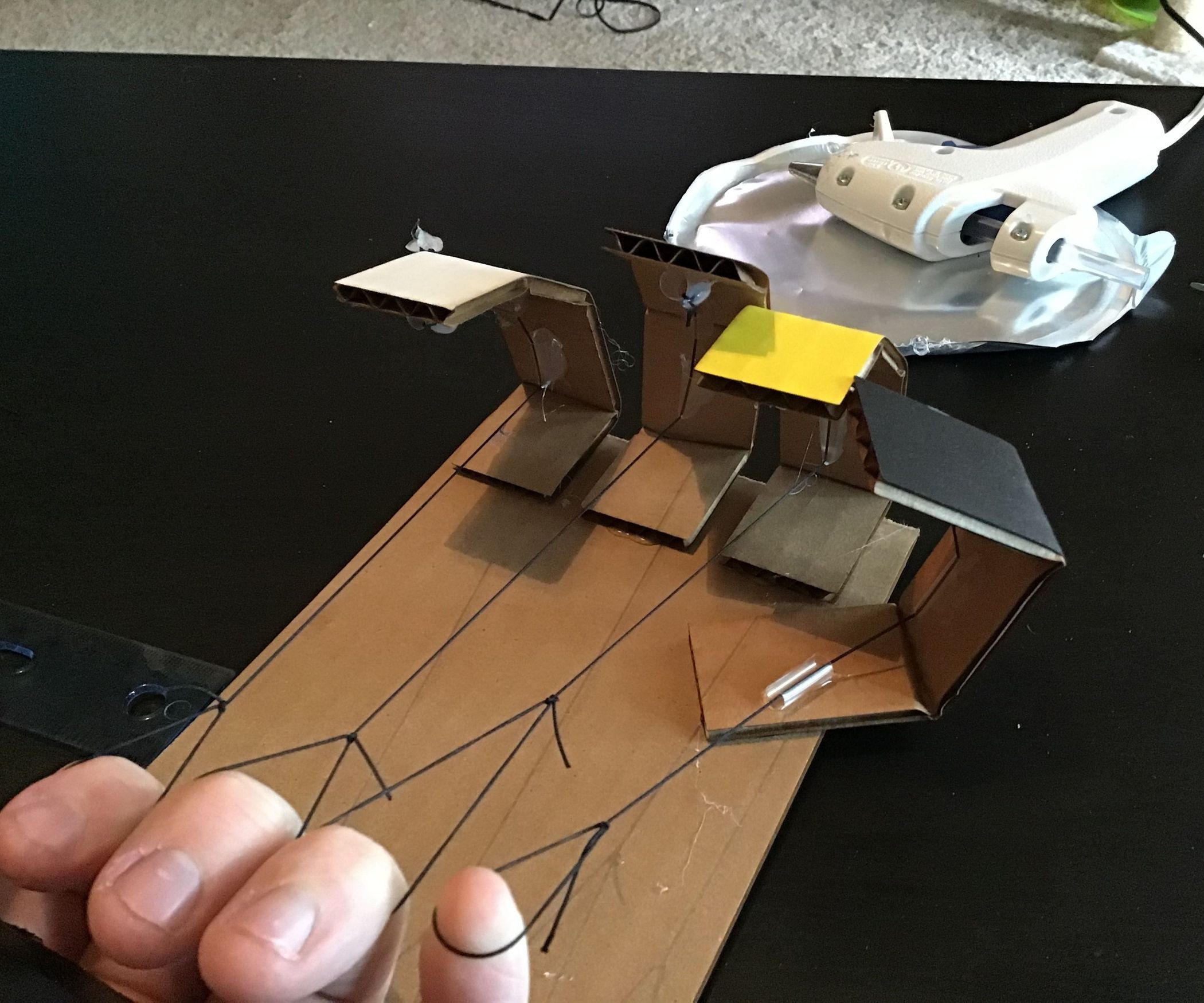 Mechanical Cardboard Hand : 6 Steps (with Pictures) - Instructables