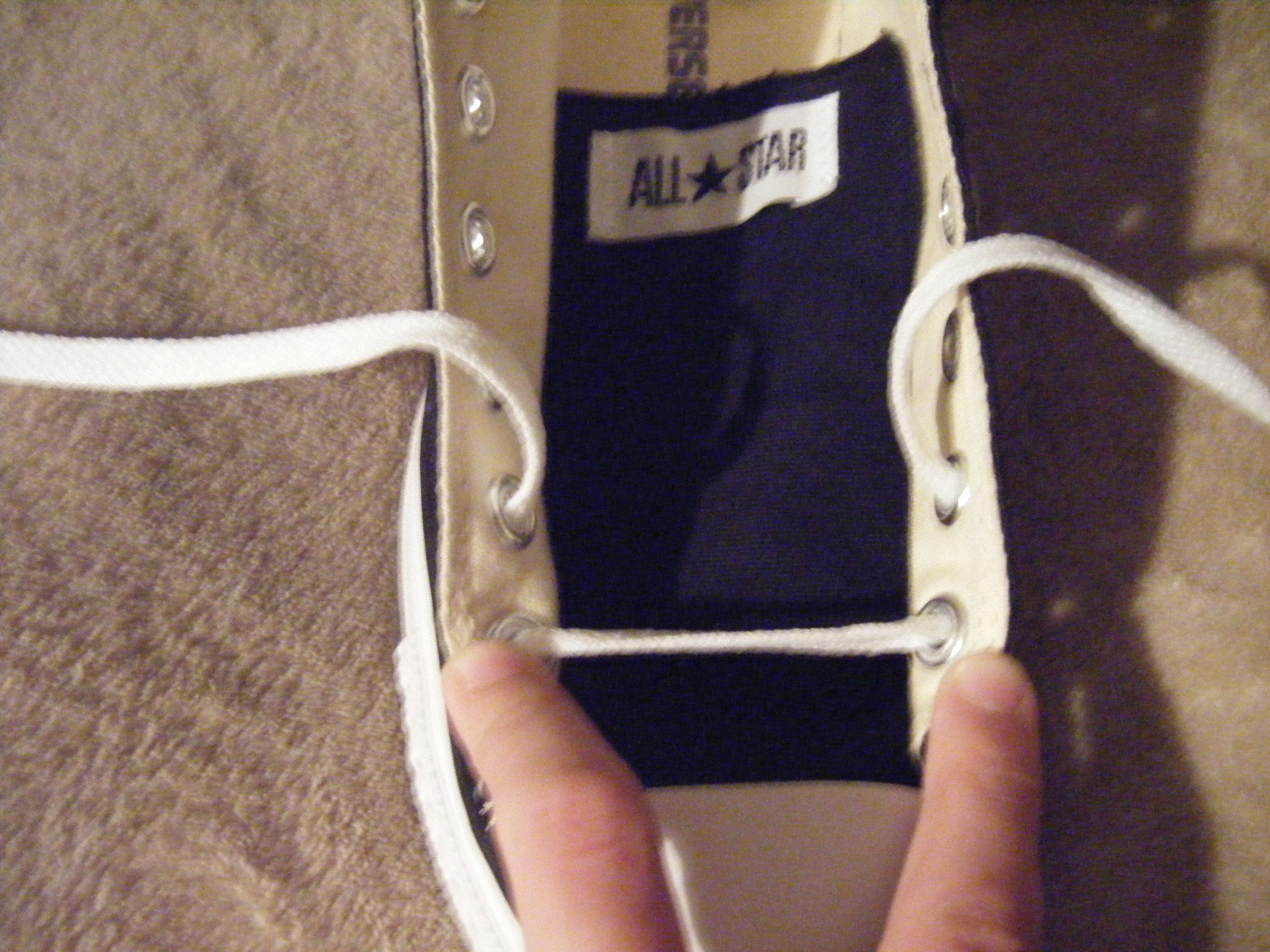 How to Ladder Lace Your Shoes 7 Steps Instructables