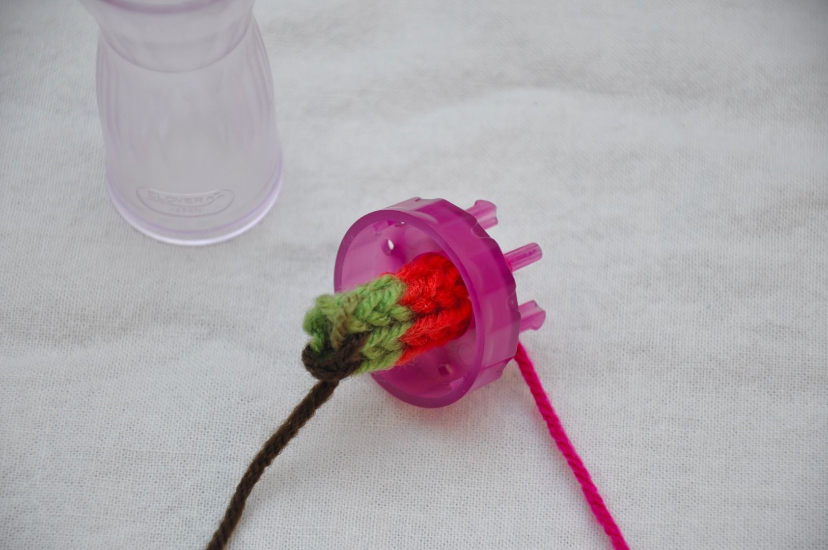 How to Use a French Knitter 6 Steps (with Pictures) Instructables