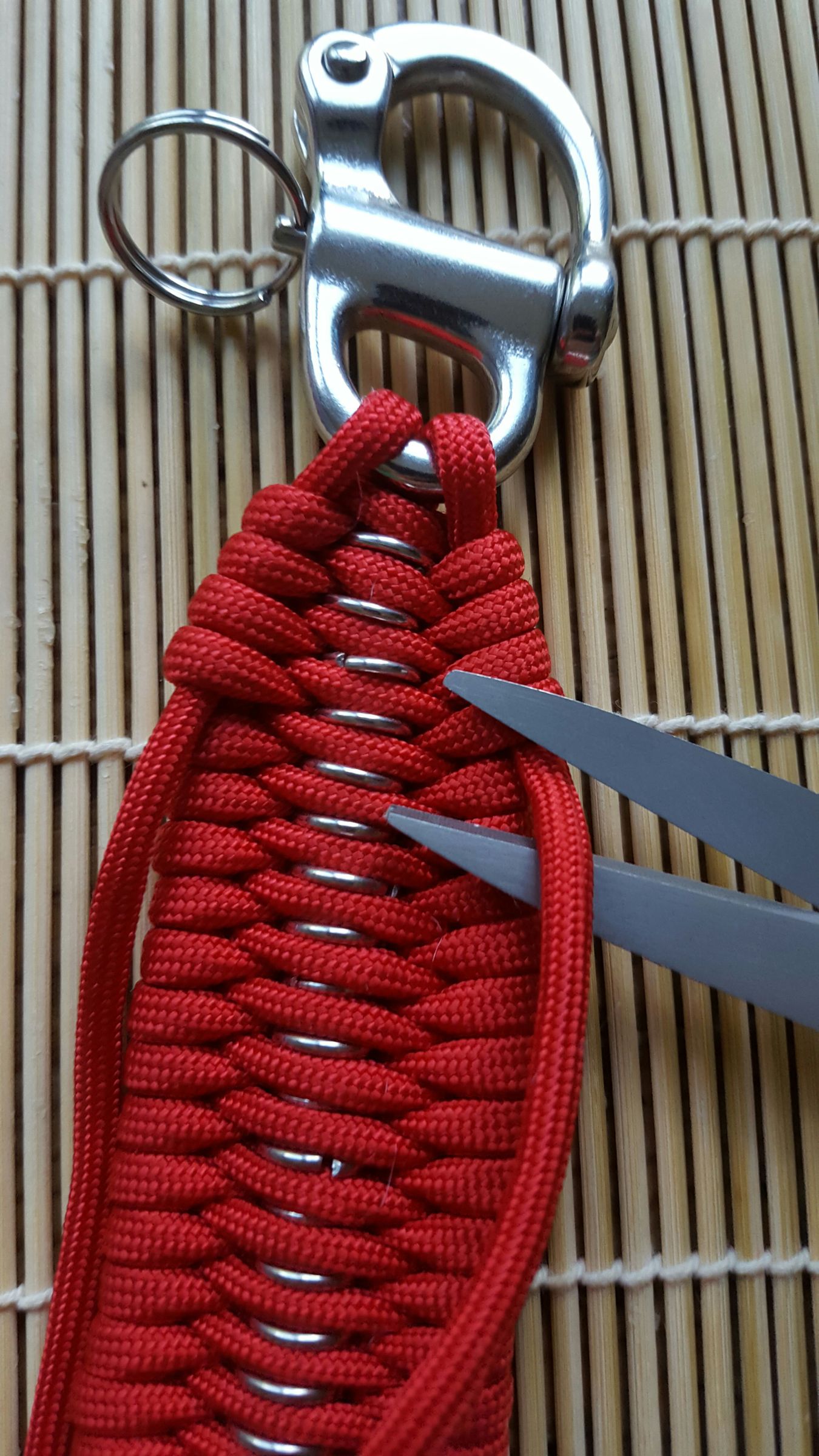 Chain Mail Trilobite Paracord Bracelet 7 Steps (with Pictures) Instructables