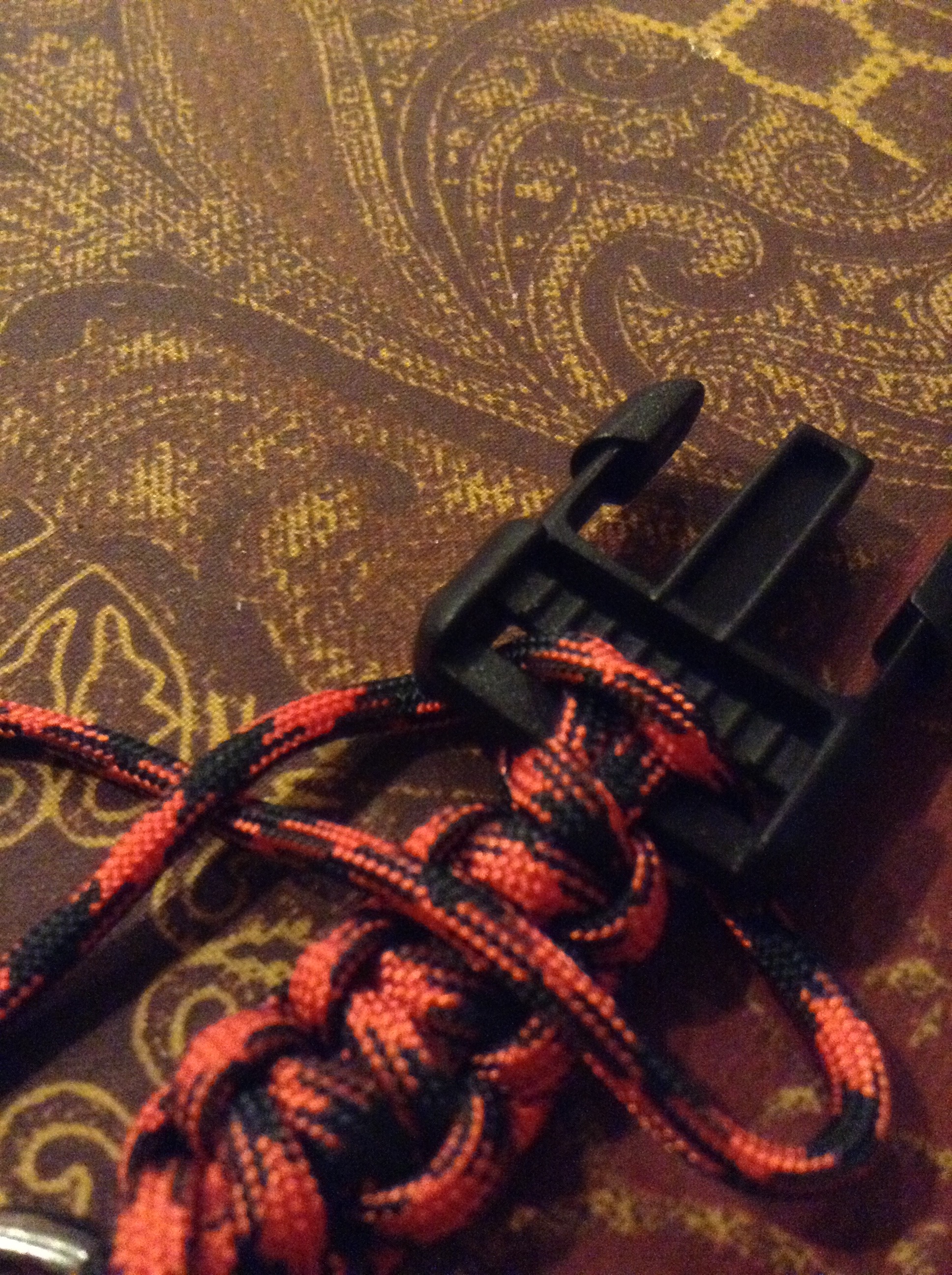 How to Make a Paracord Dog Collar 9 Steps Instructables