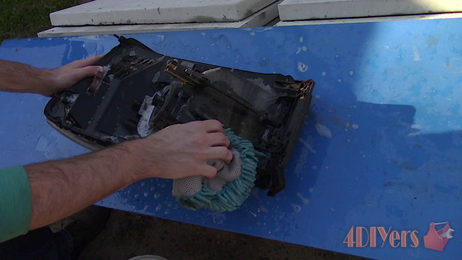 How to Restore Faded Hazy or Yellowing Headlights by Wet Sanding and Polishing 13 Steps (with