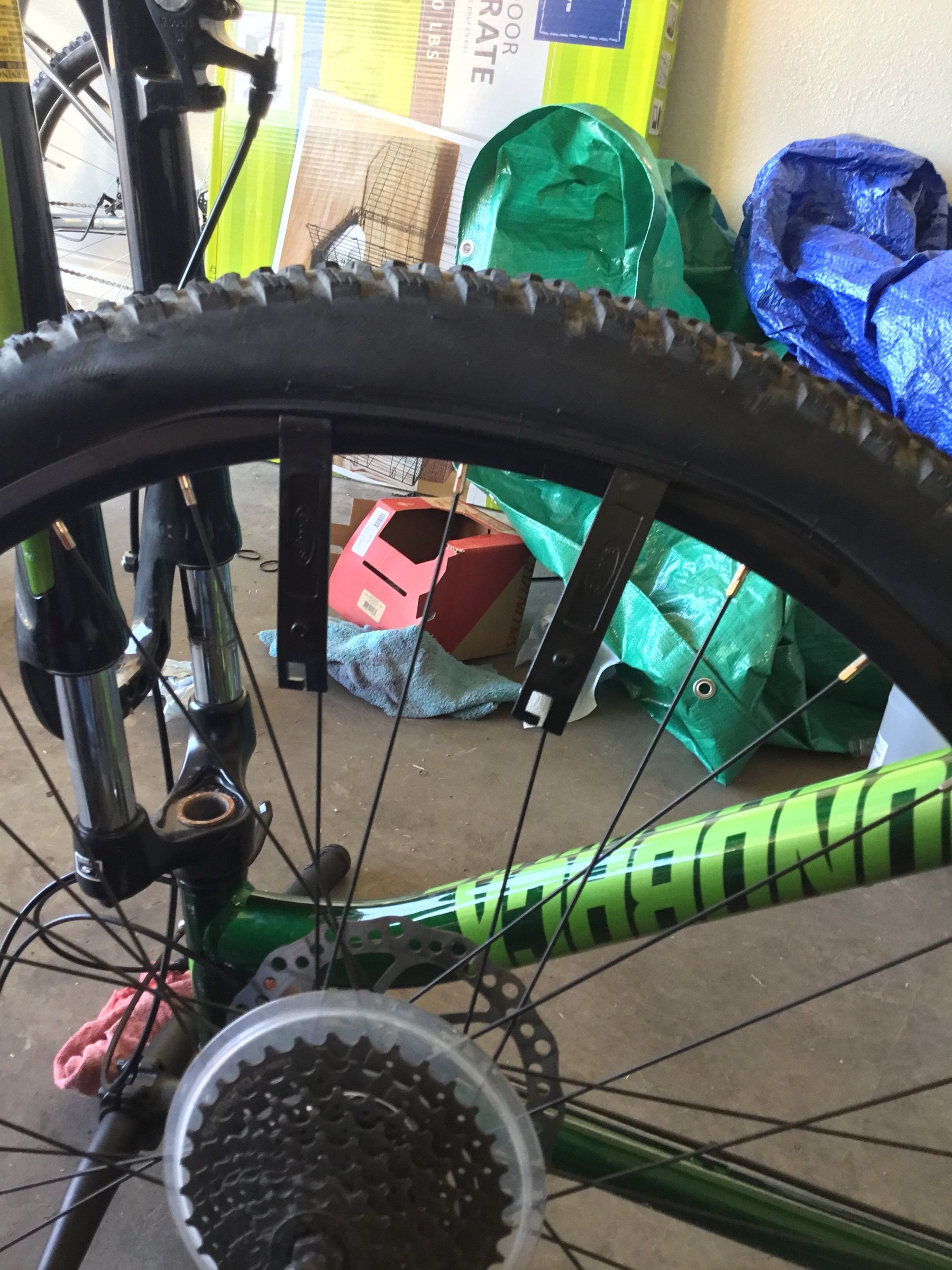 How to Change an Inner Tube With Presta Valve 12 Steps Instructables