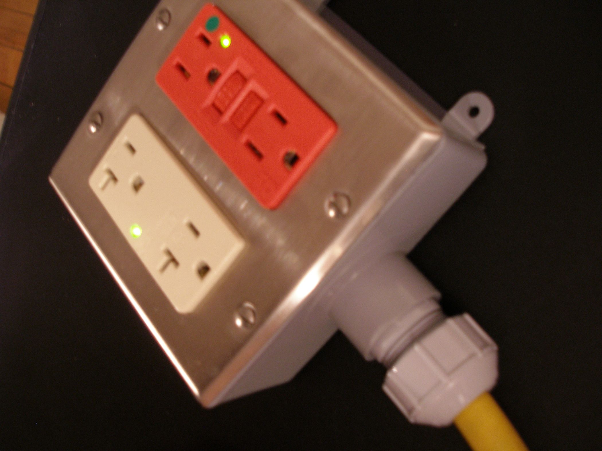 DIY Power Bar 4 Steps (with Pictures) Instructables