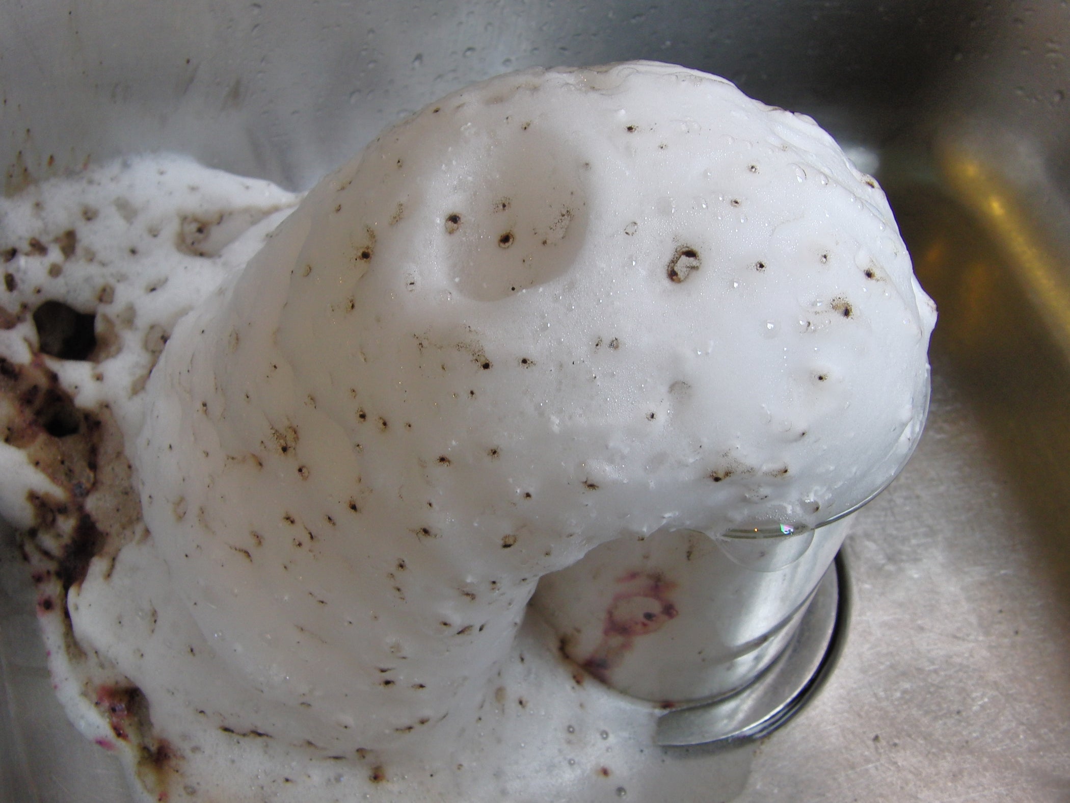 "Elephant Toothpaste" With Potassium Permanganate and Hydrogen Peroxide