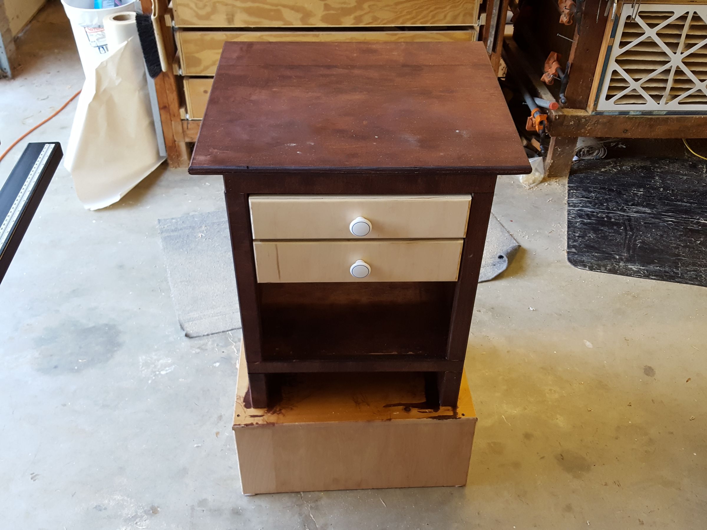 Nightstand With Hidden Power Compartment 12 Steps (with Pictures