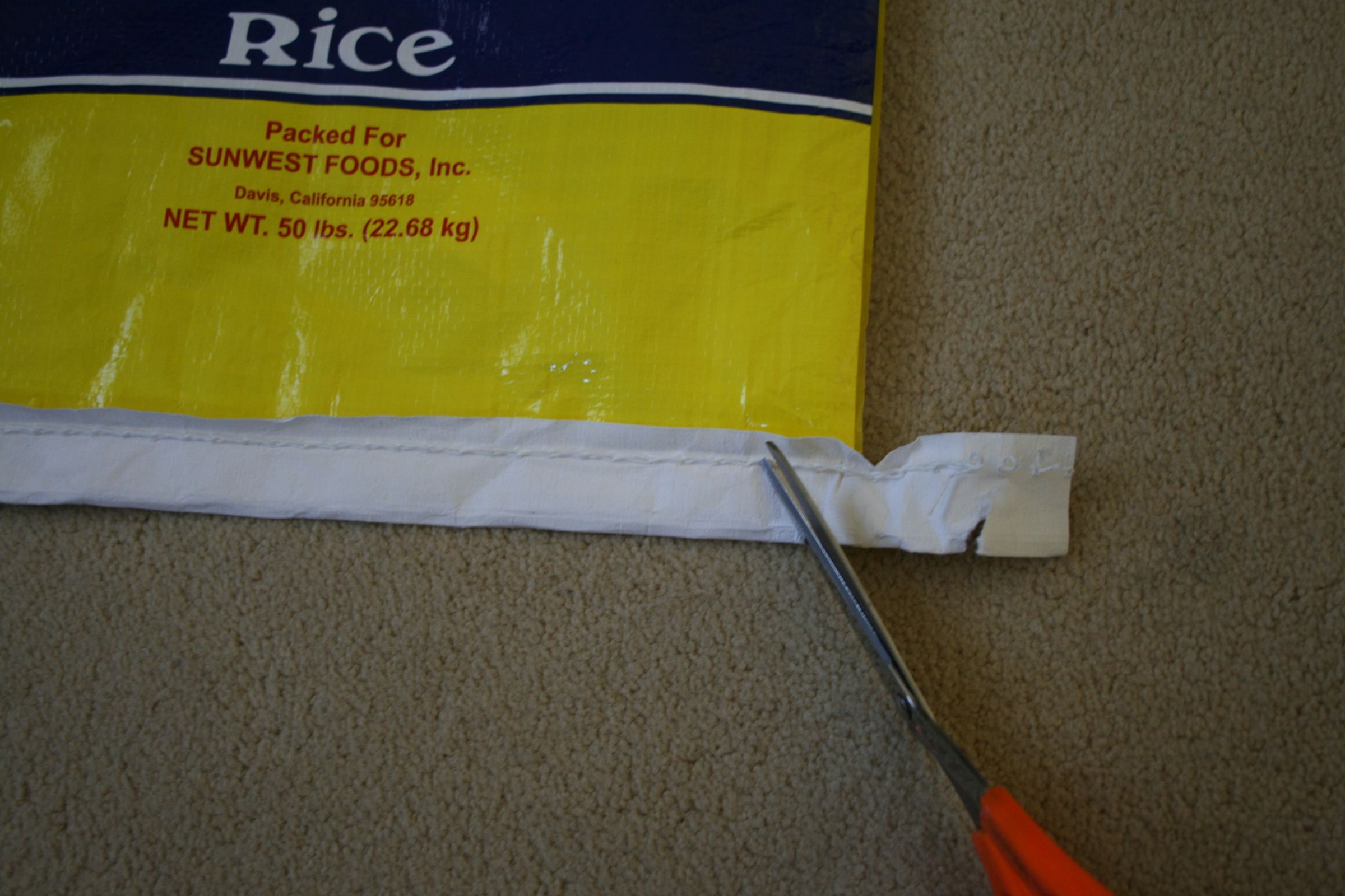 Reusable Grocery Bag Made From a Rice Bag 11 Steps (with Pictures