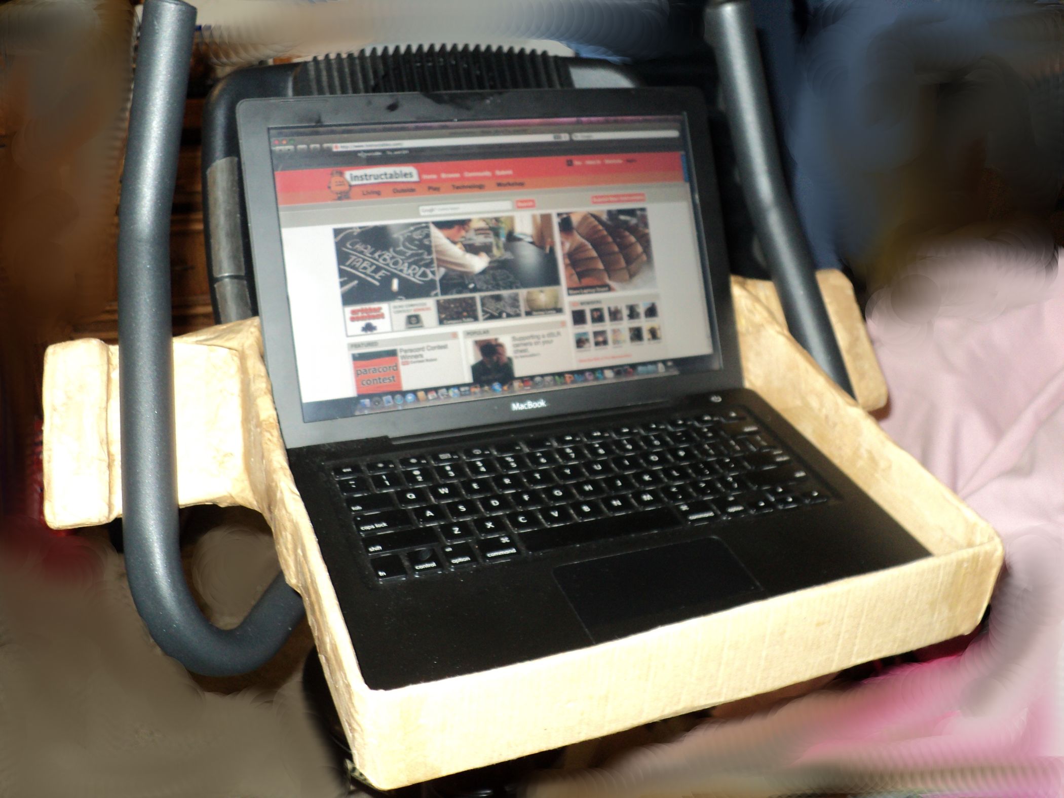 Cardboard Exercise Bike Laptop Stand 8 Steps (with Pictures