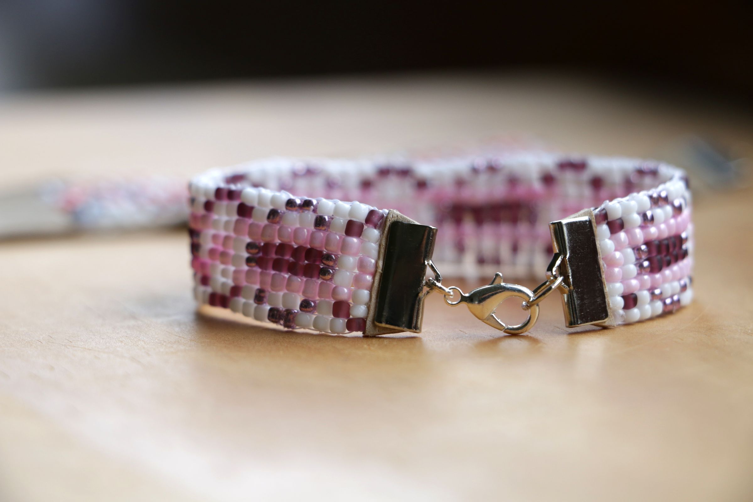 Simple Bead Weaving Loom & Bracelet 4 Steps (with Pictures) Instructables