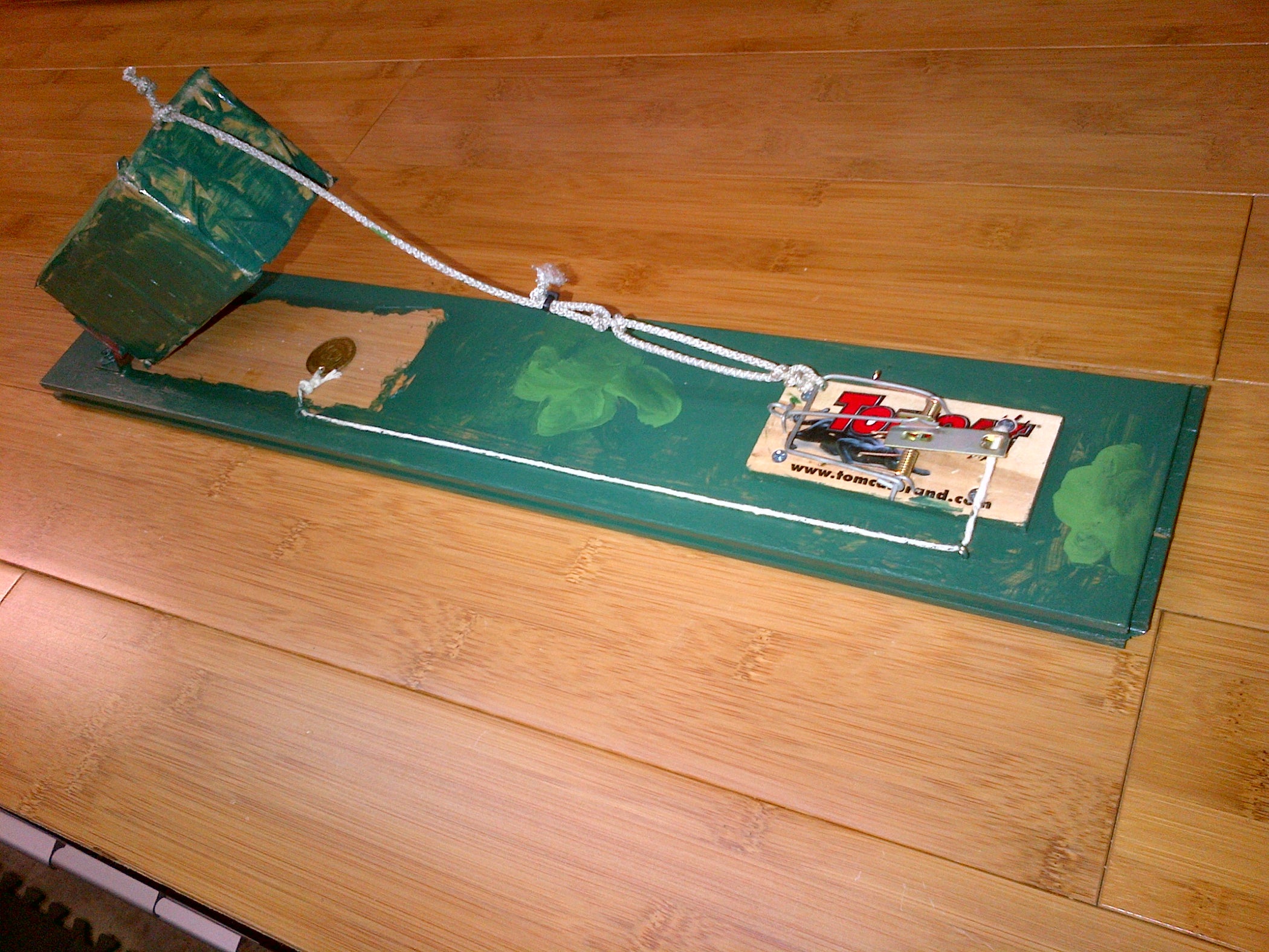 Ultimate Leprechaun Trap With Demonstration Video : 4 Steps - Instructables