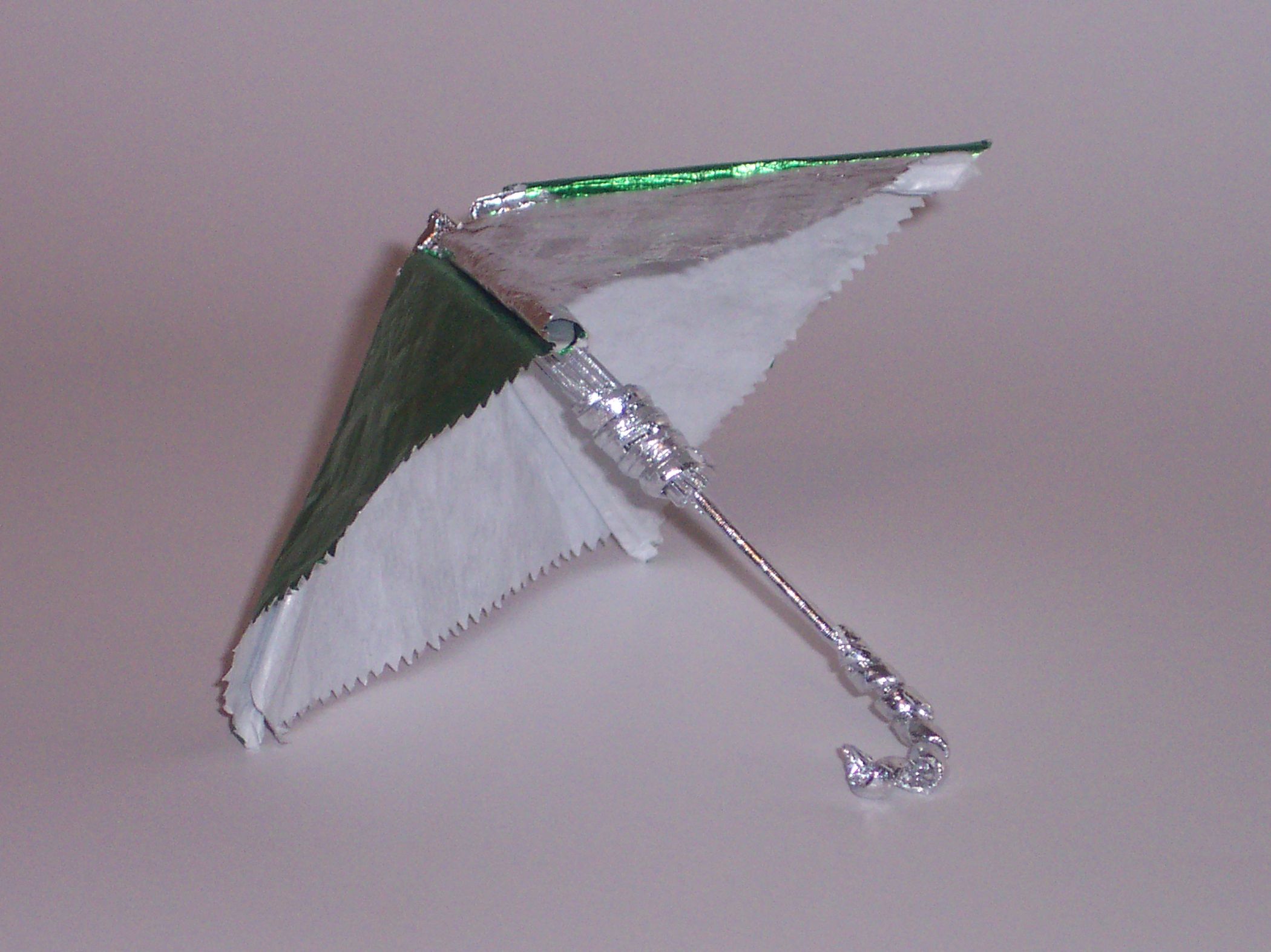 Shield Yourself From the Elements With Gum Wrappers 6 Steps